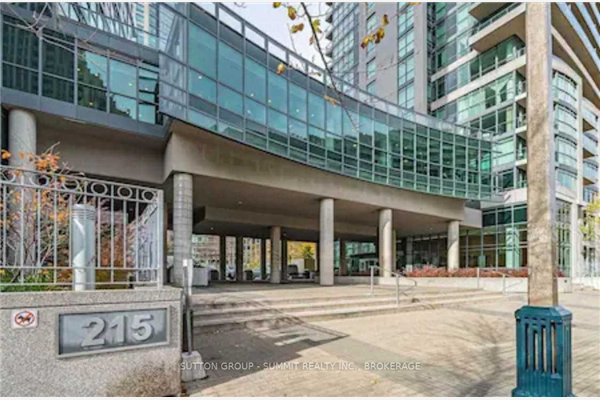 215 Fort York Blvd, Toronto