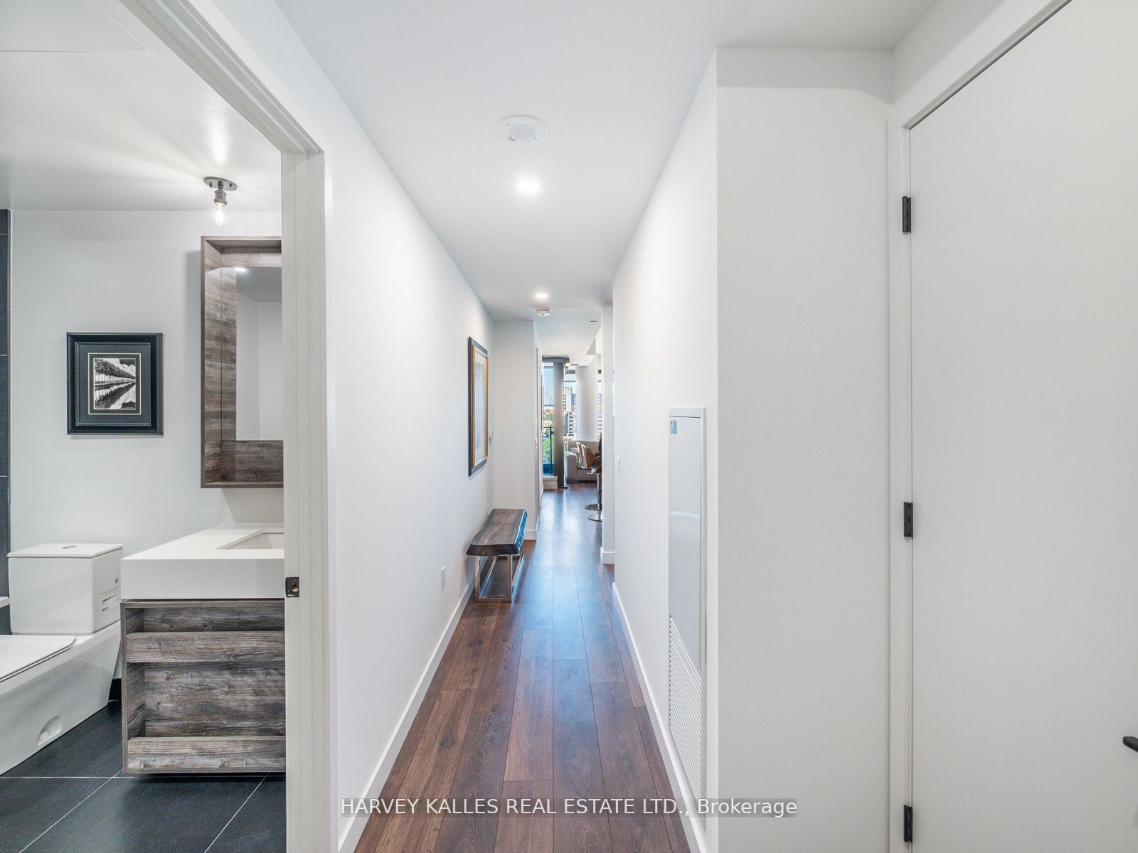 Listing C6045656 - Large Photo # 4
