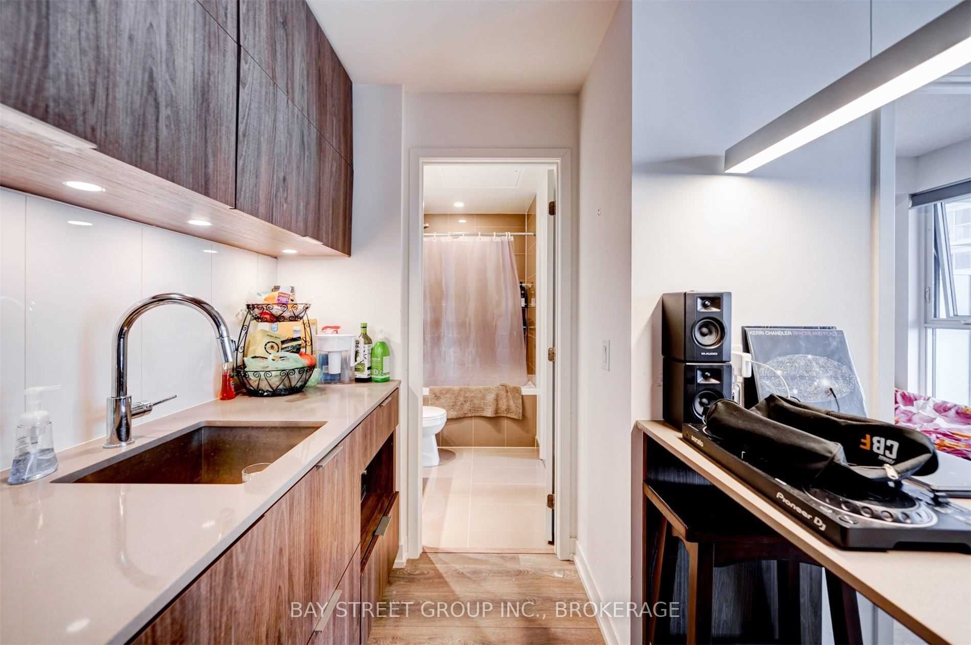 15 Lower Jarvis St, #1701