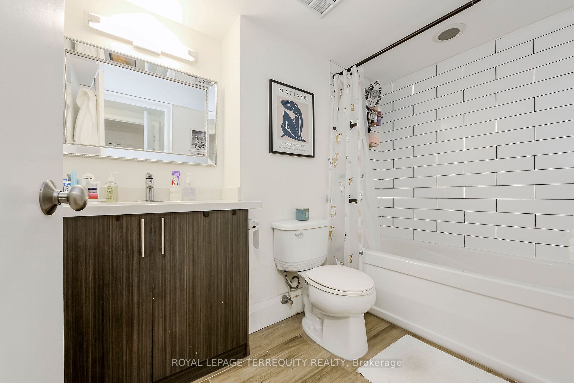 Listing C6046028 - Large Photo # 11