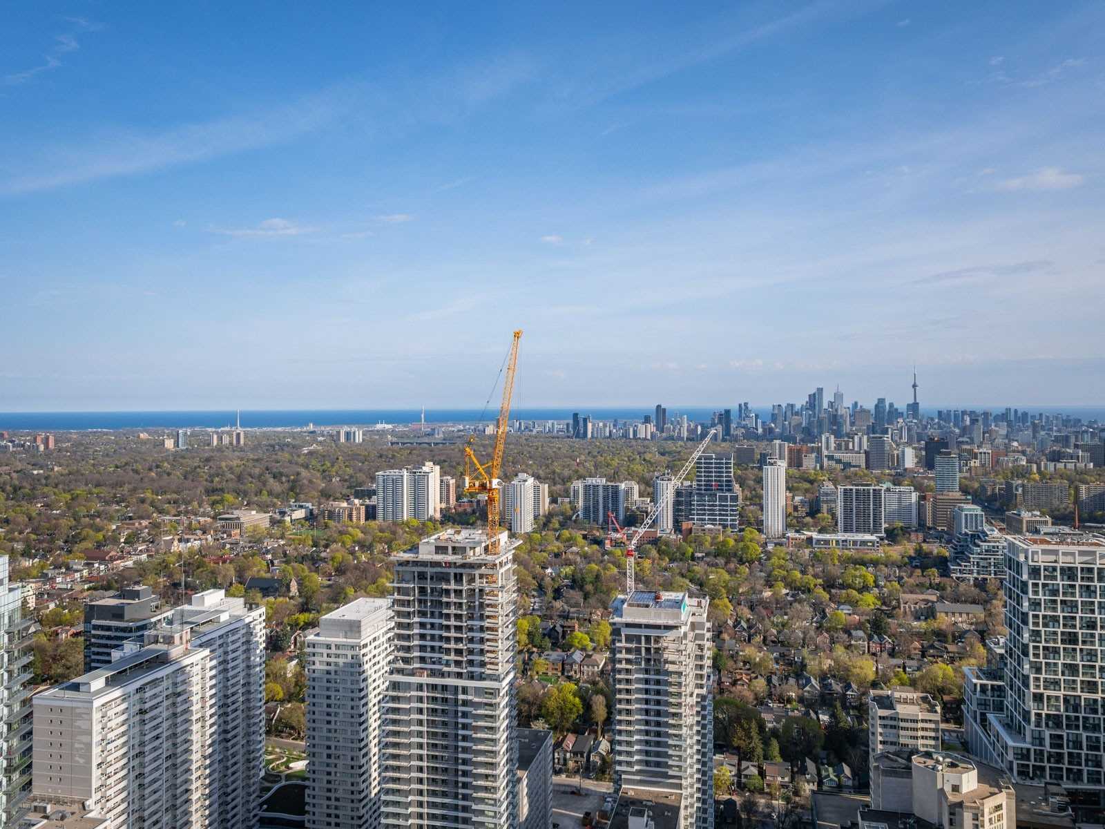 39 Roehampton Avenue, #4602
