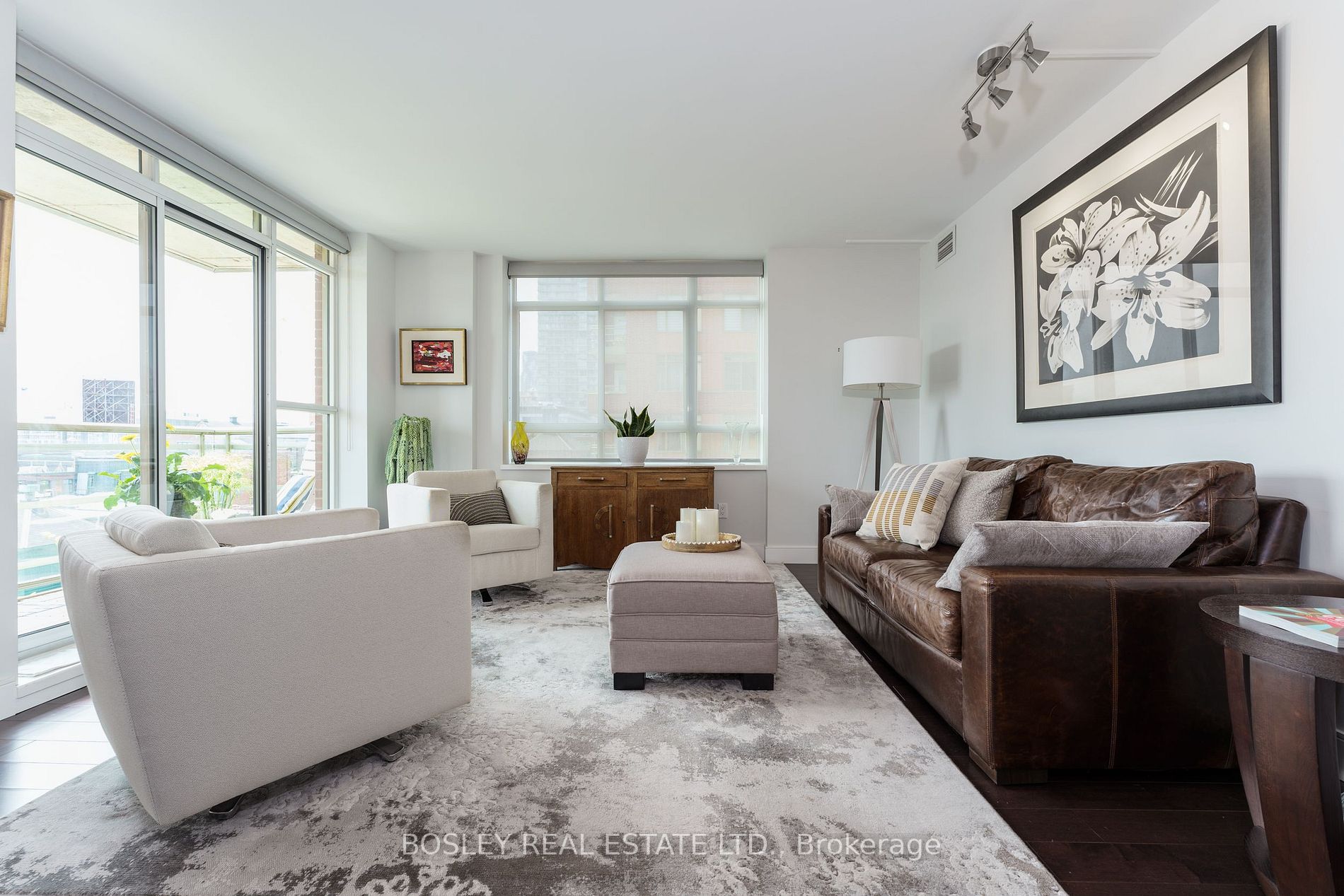 Listing C6046468 - Large Photo # 2