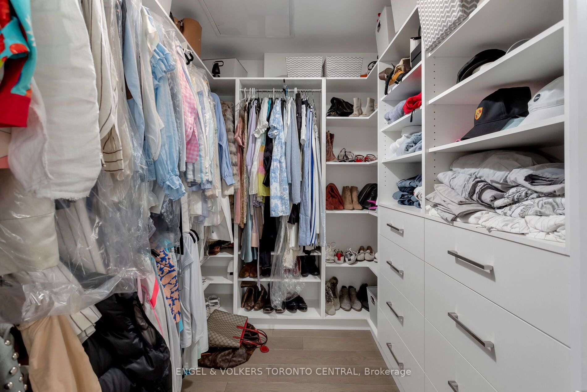 Listing C6046620 - Large Photo # 20