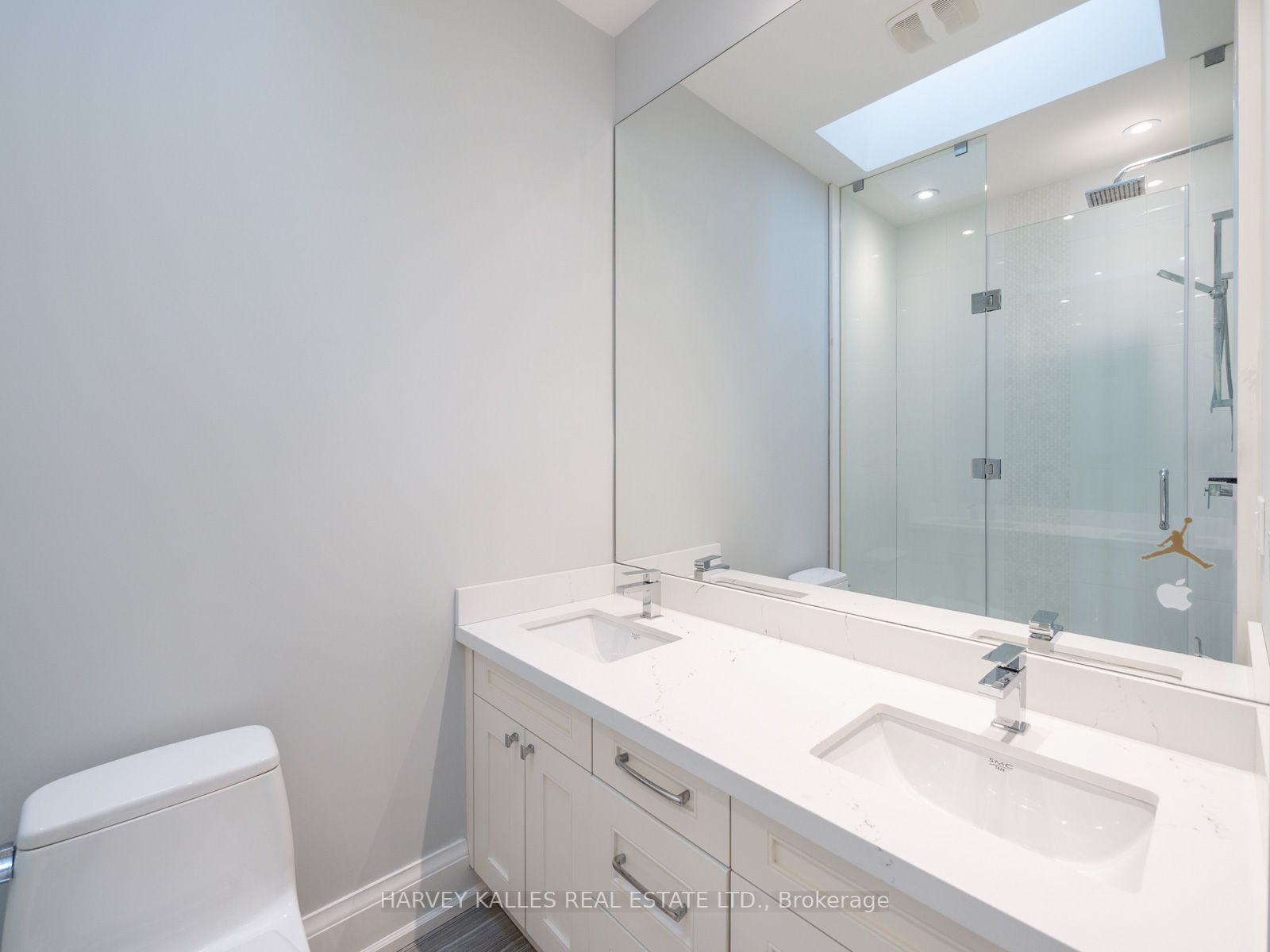 Listing C6046712 - Large Photo # 22