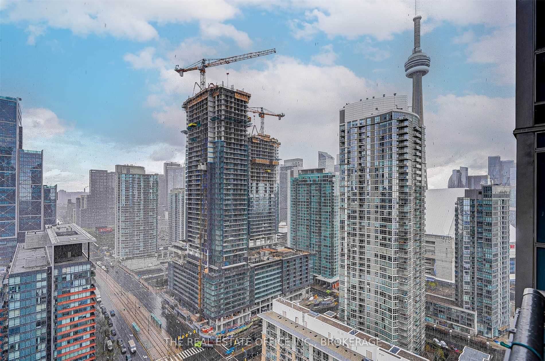 11 Brunel Crt, #3305