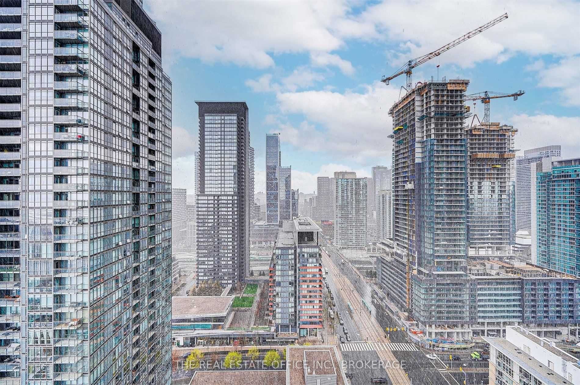 11 Brunel Crt, #3305