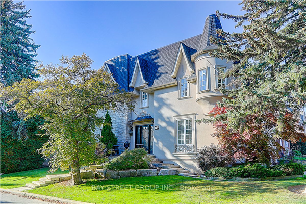 69 Munro Blvd, Toronto