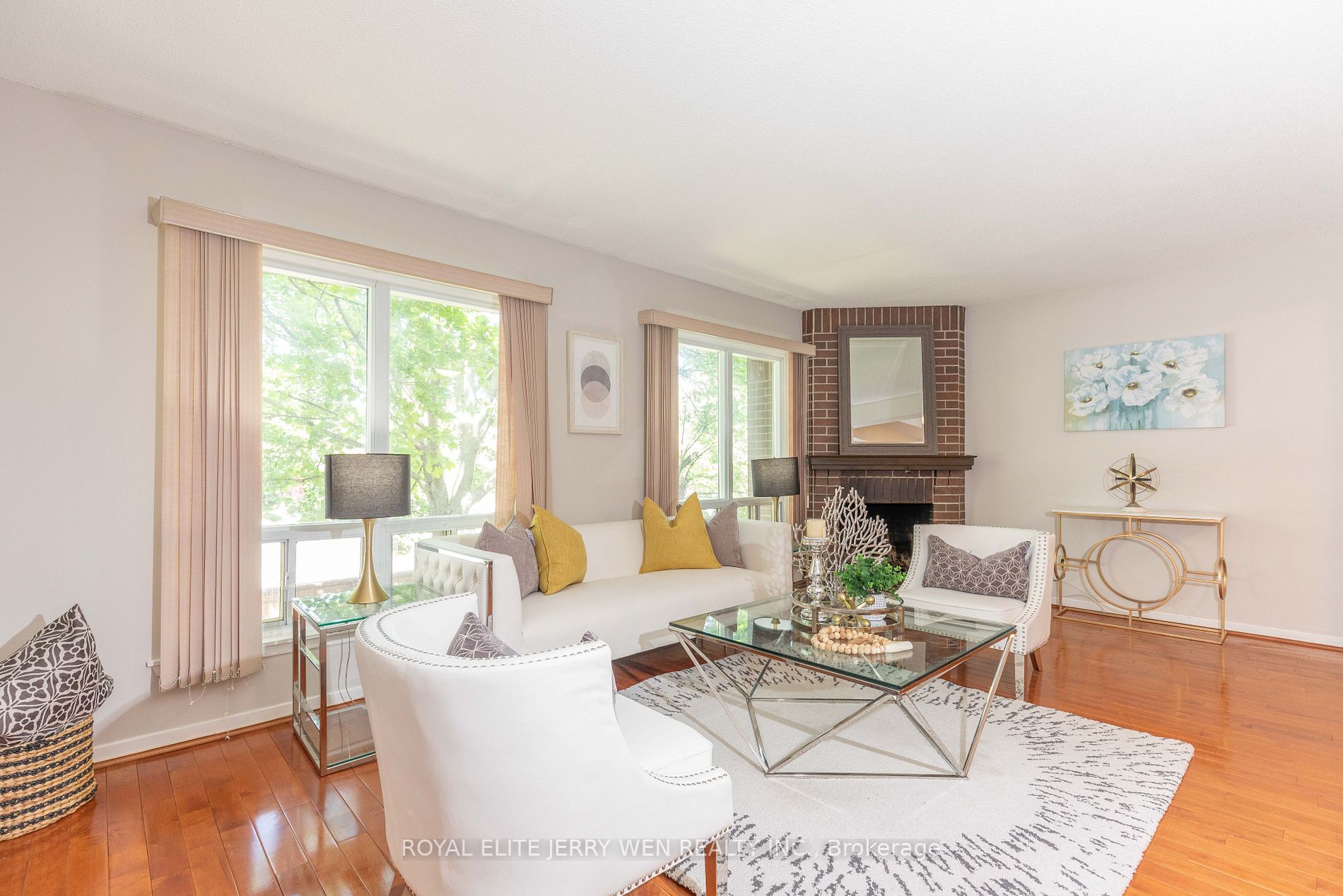 Listing C6047516 - Large Photo # 4