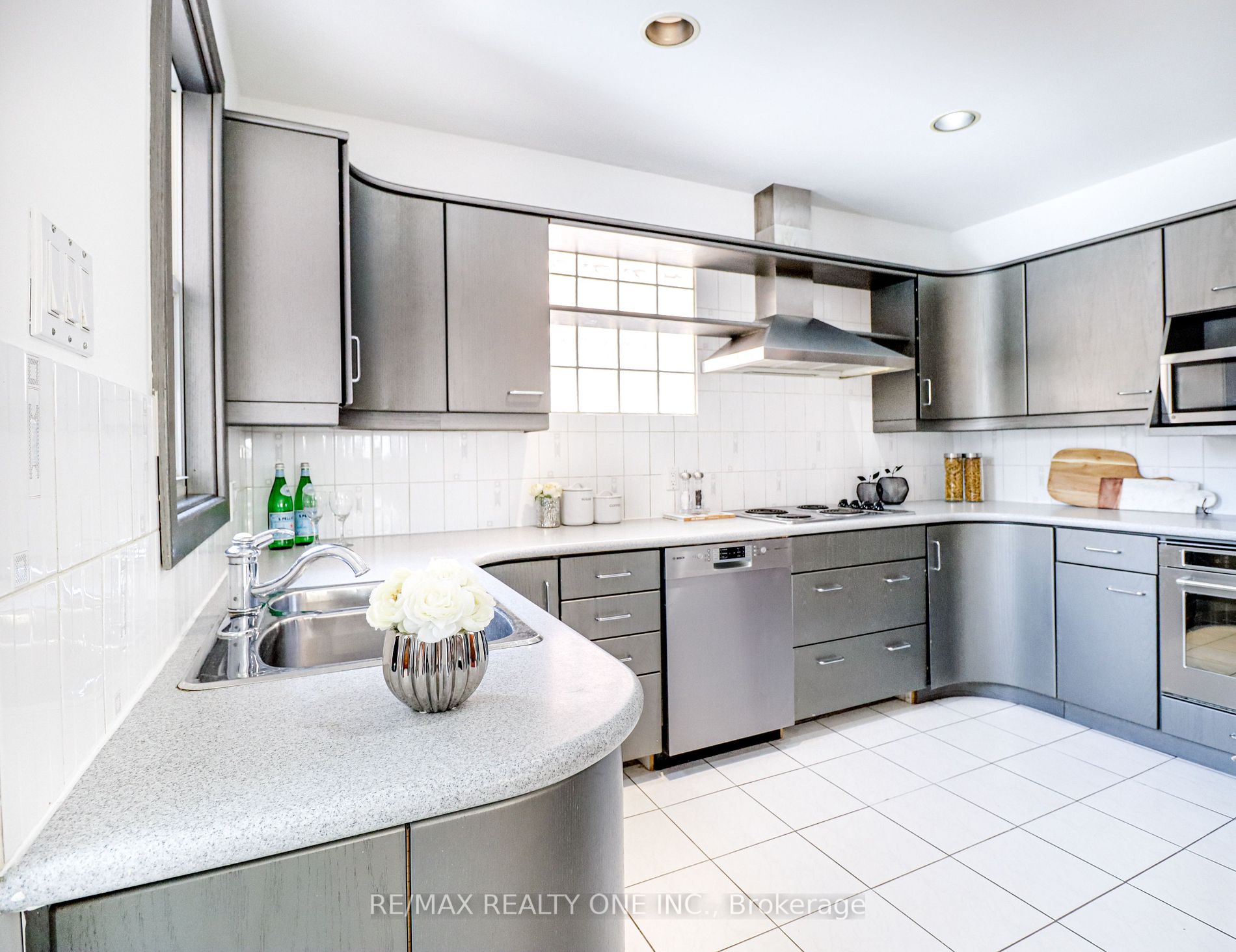 Listing C6047636 - Large Photo # 12