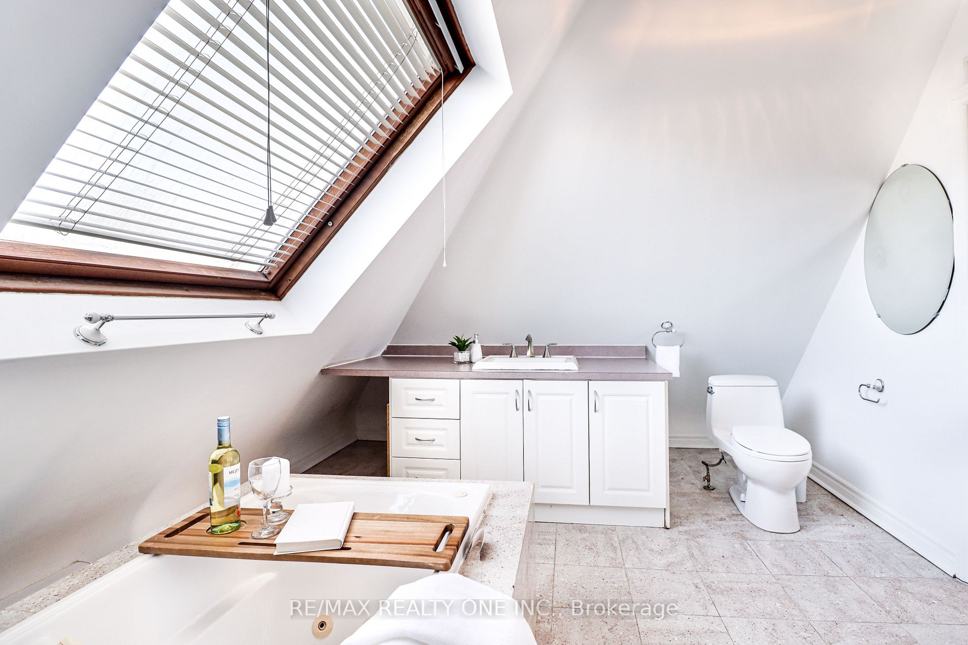Listing C6047636 - Large Photo # 28