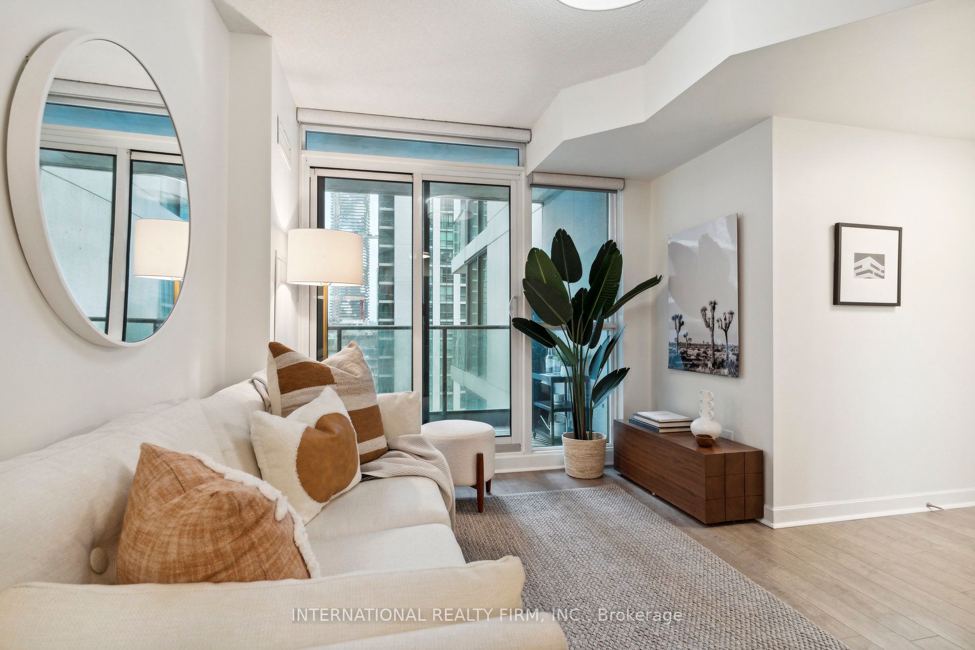 33 Bay St, #1105