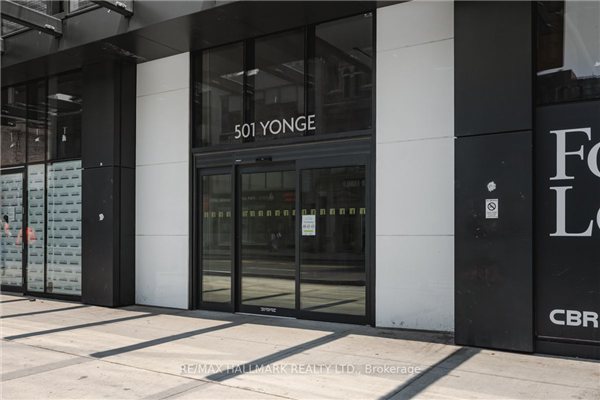 501 Yonge St, Toronto