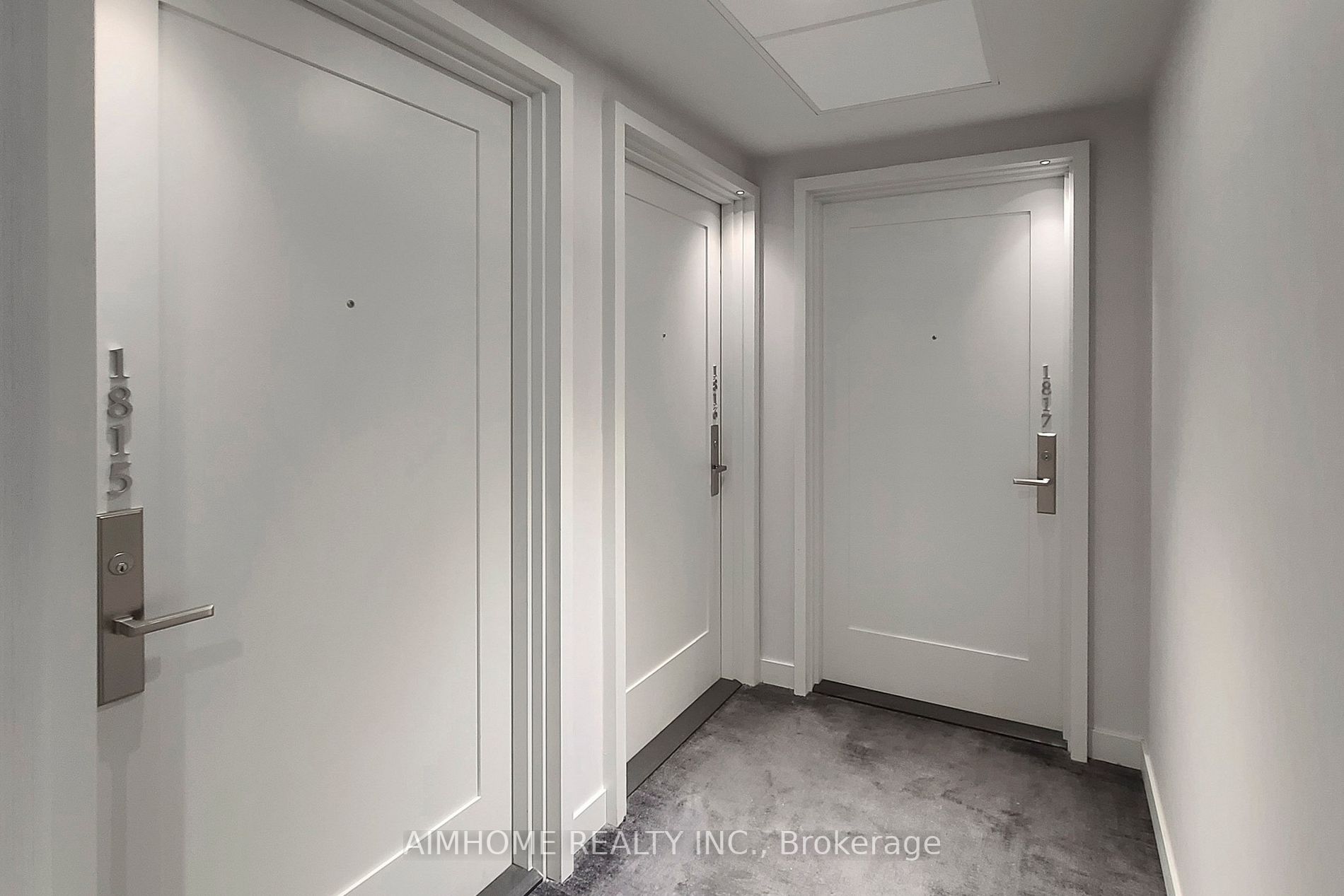 1 Gloucester St, #1816