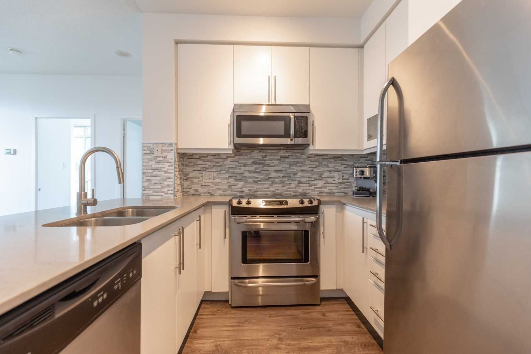 1171 Queen St W, #702