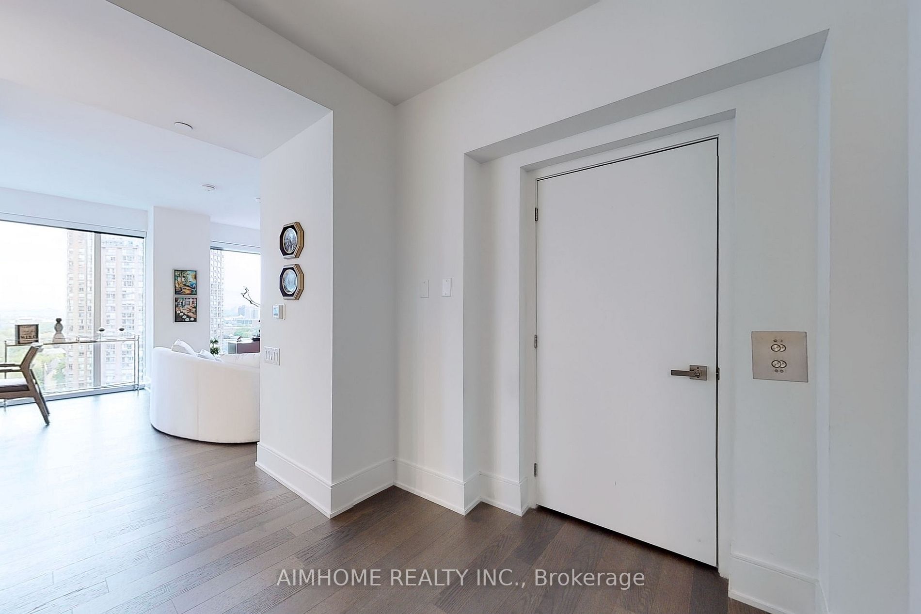 1 Gloucester St, #1815