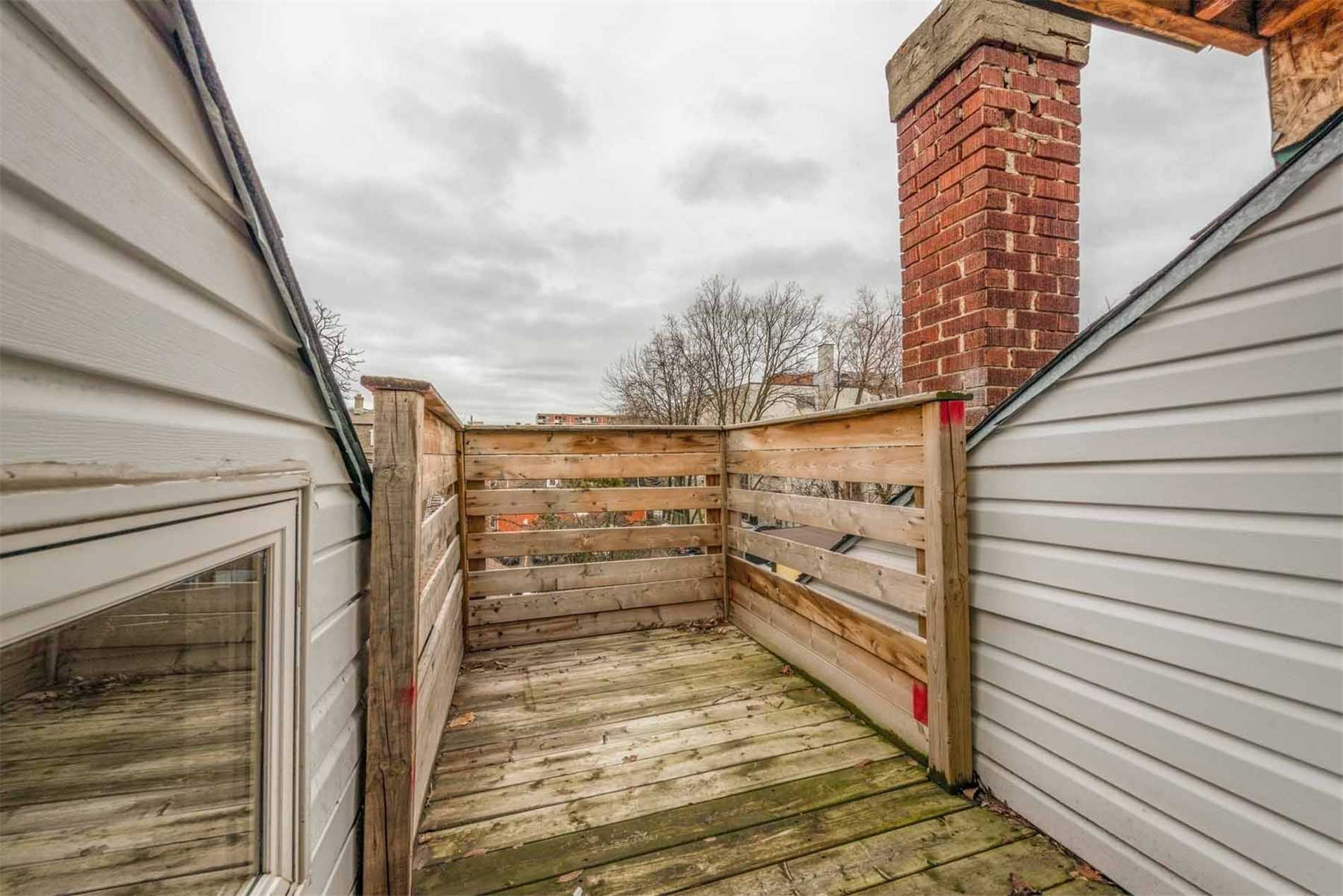 59 Homewood Ave