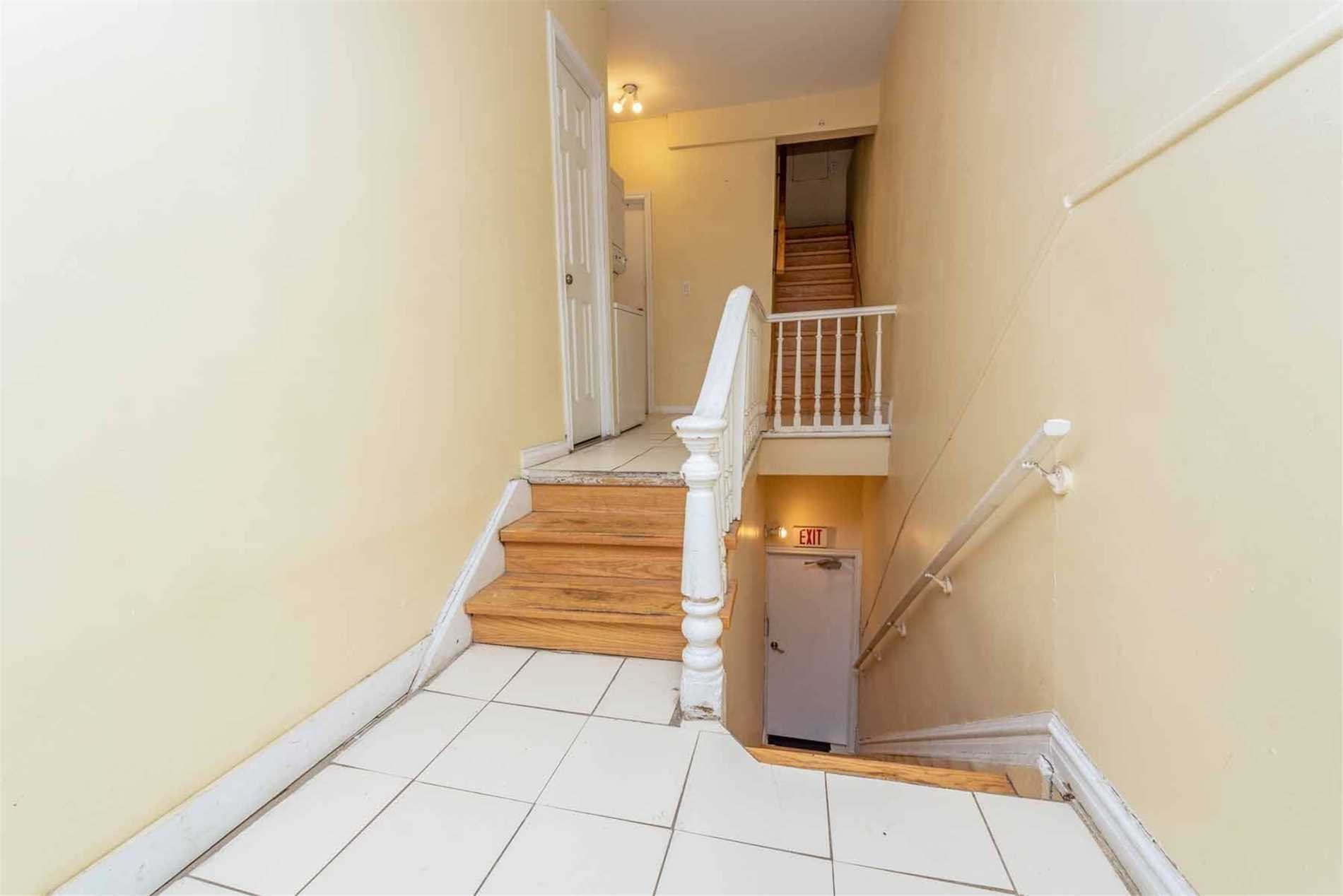 59 Homewood Ave