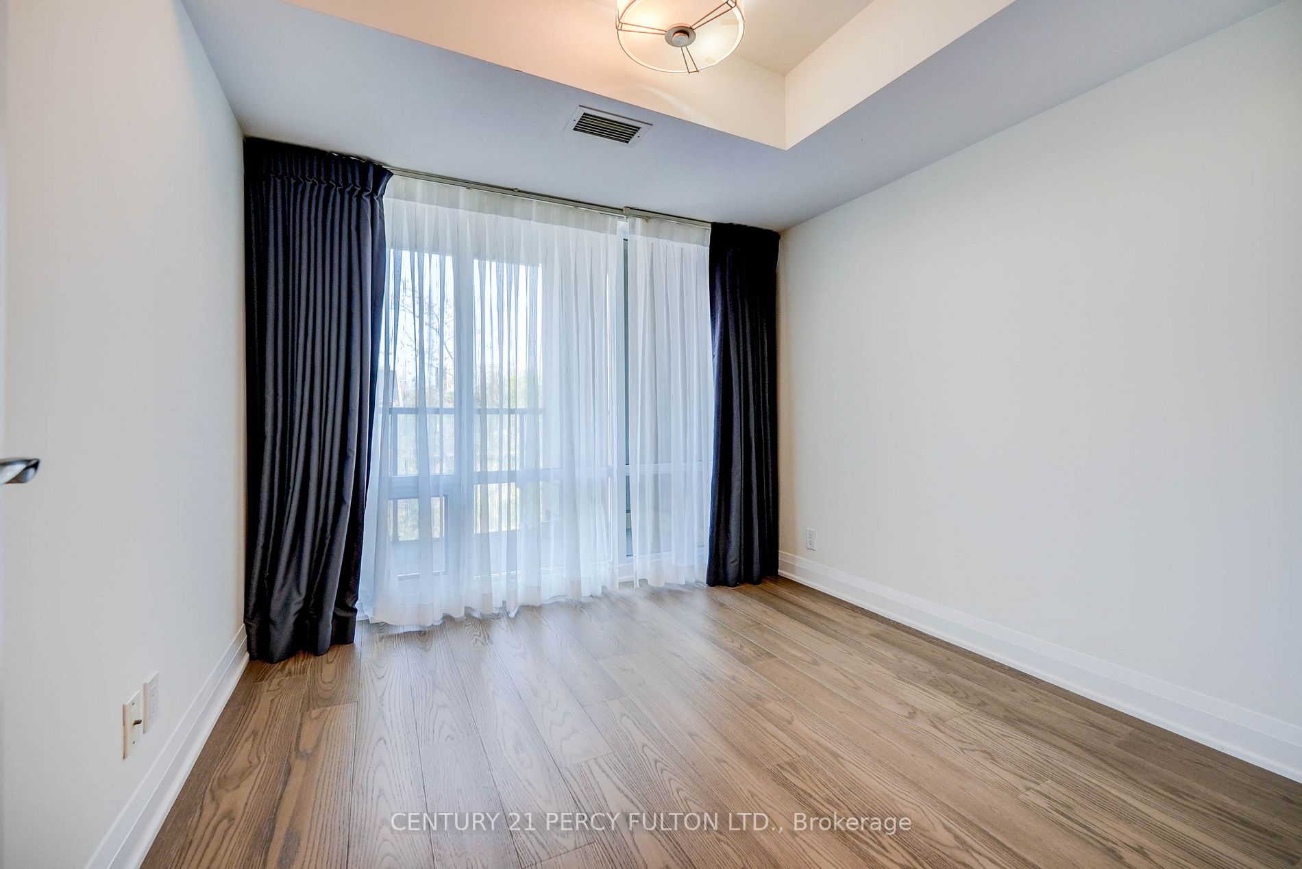 Listing C6048608 - Large Photo # 11