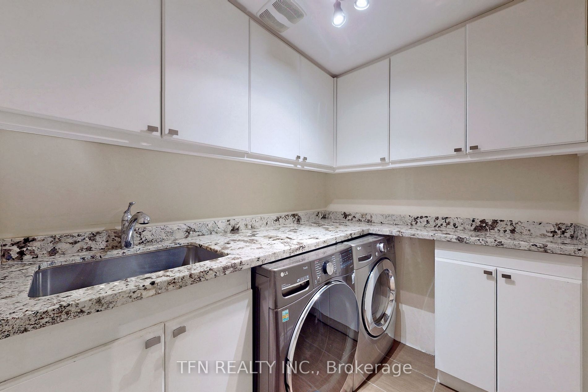 Listing C6048616 - Large Photo # 34