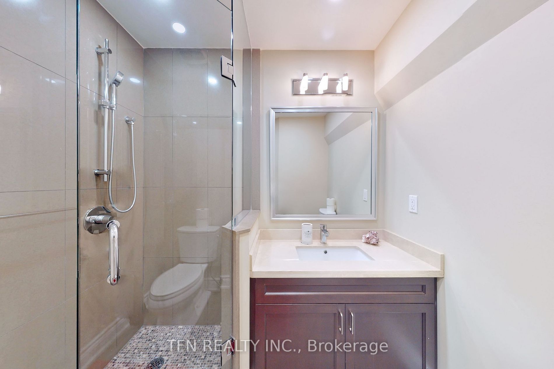 Listing C6048616 - Large Photo # 27