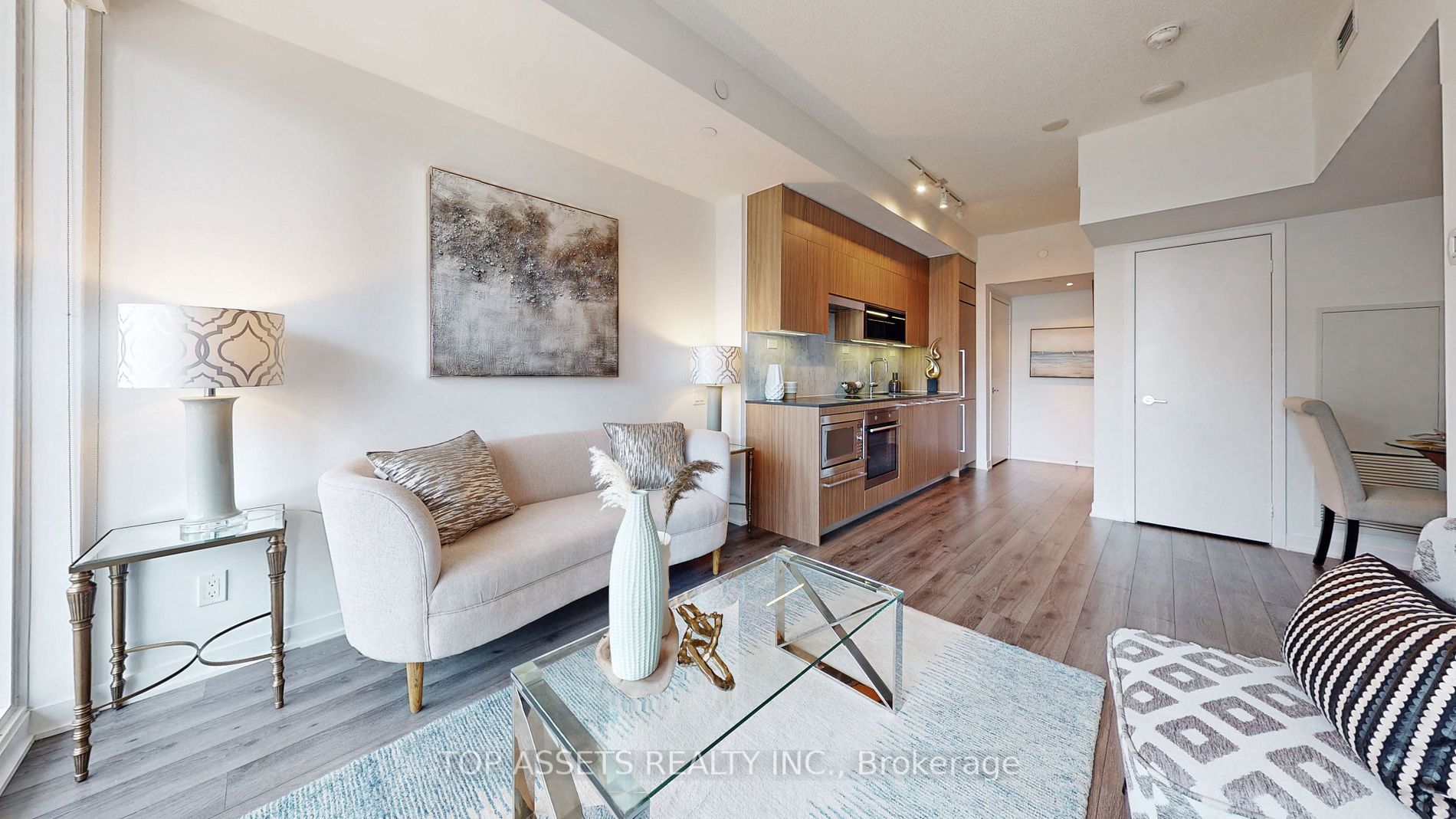 Listing C6048656 - Large Photo # 8