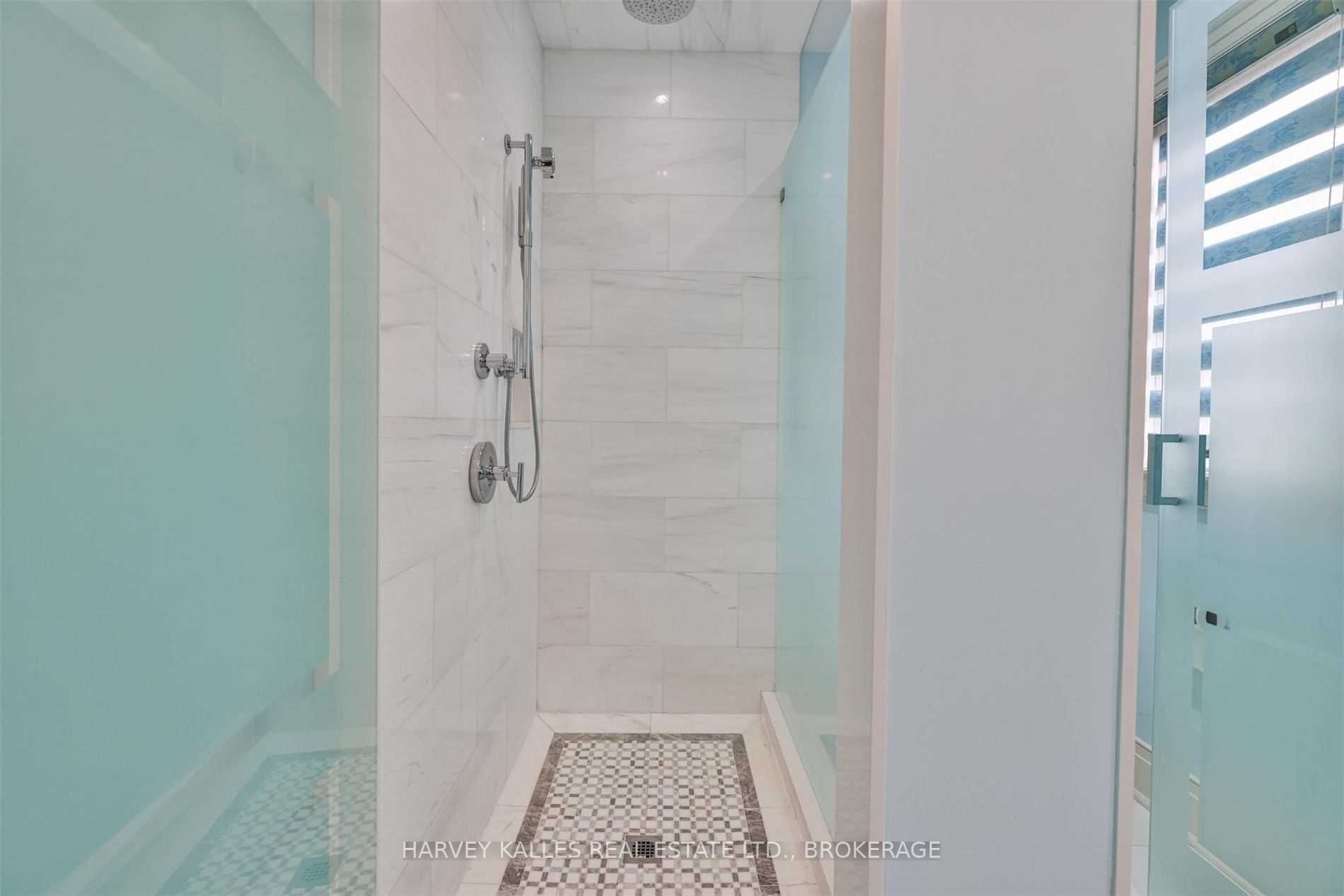 9 Dunvegan Rd