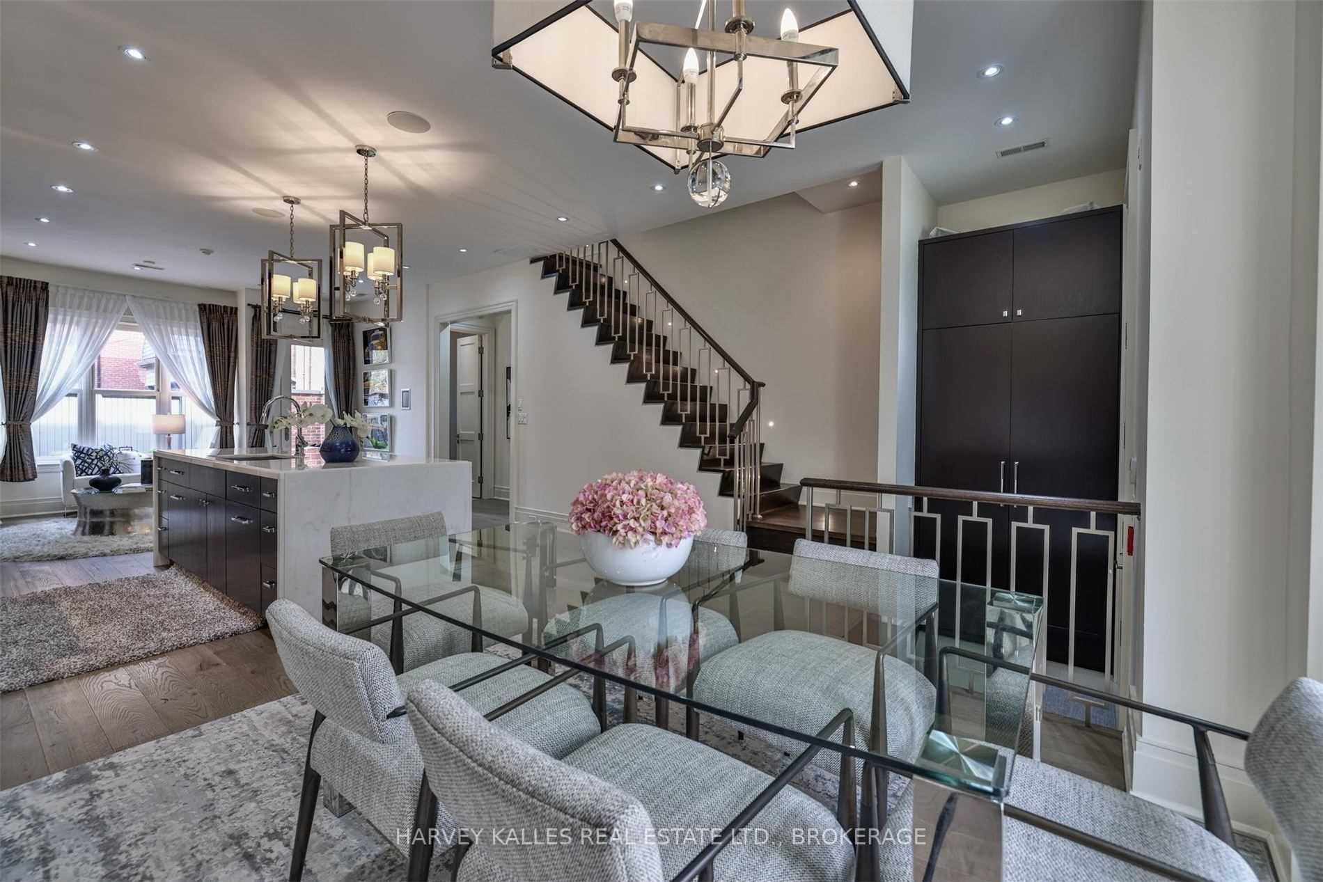 9 Dunvegan Rd