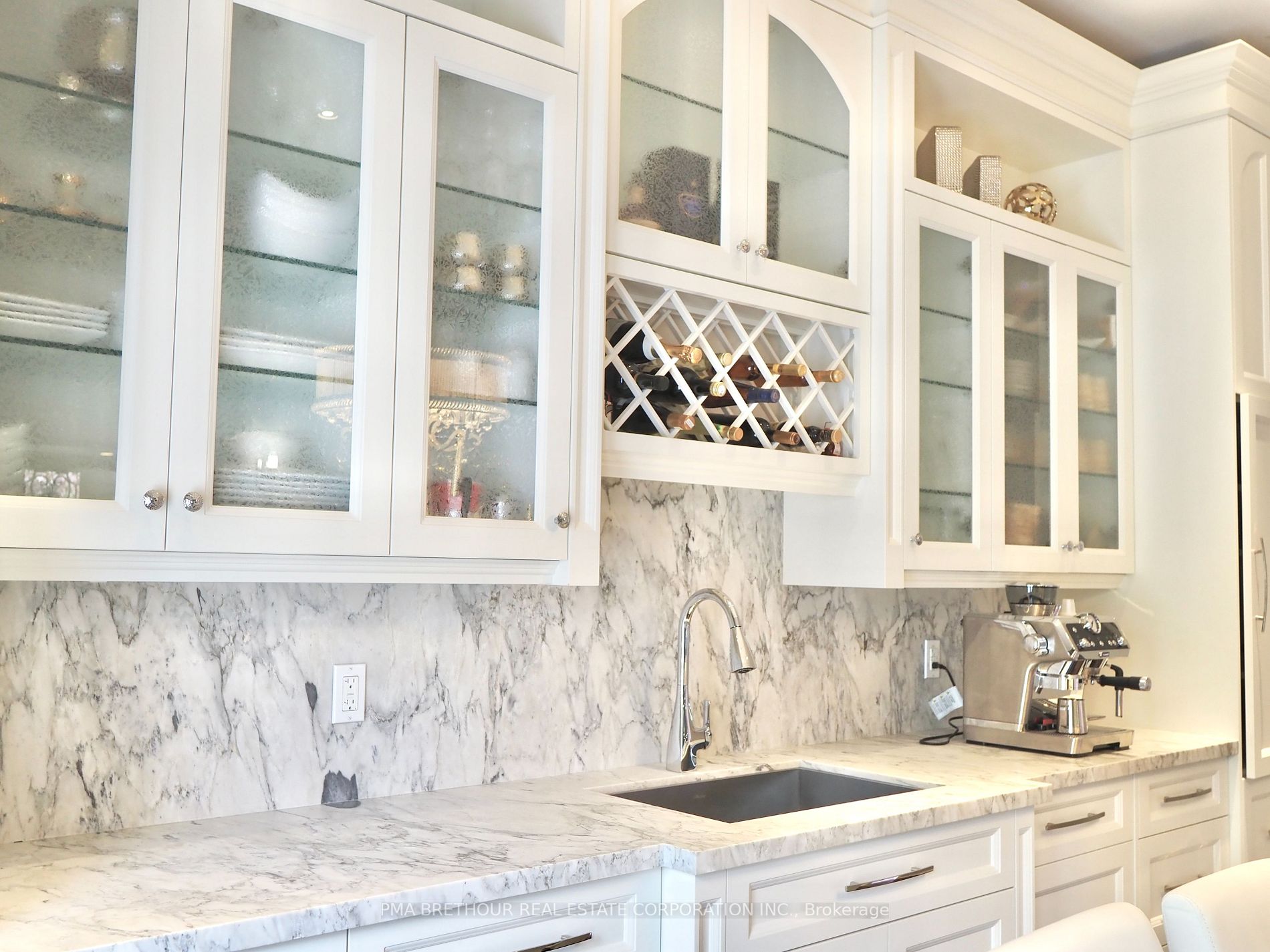 Listing C6048900 - Large Photo # 13