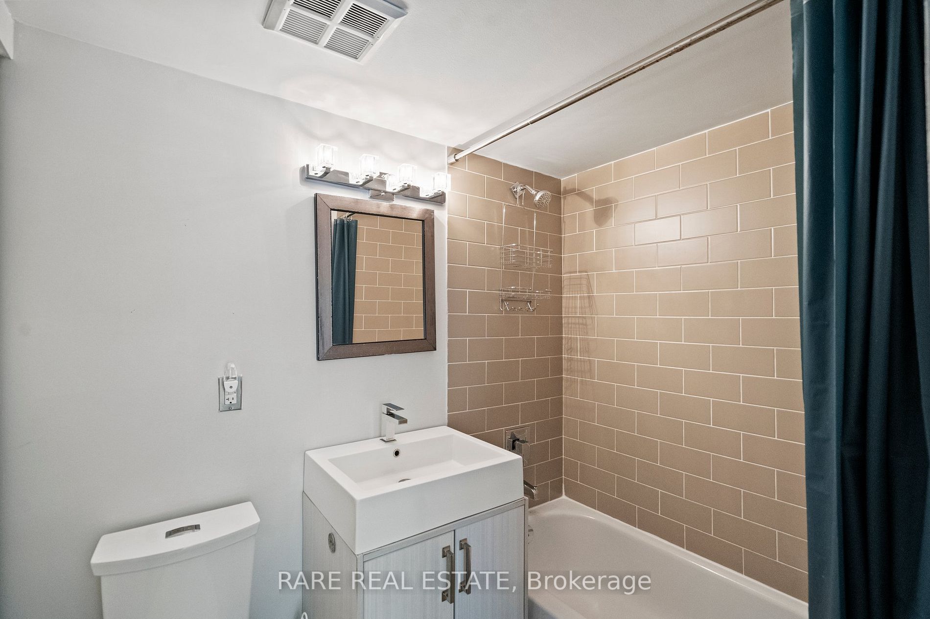 Listing C6049200 - Large Photo # 13