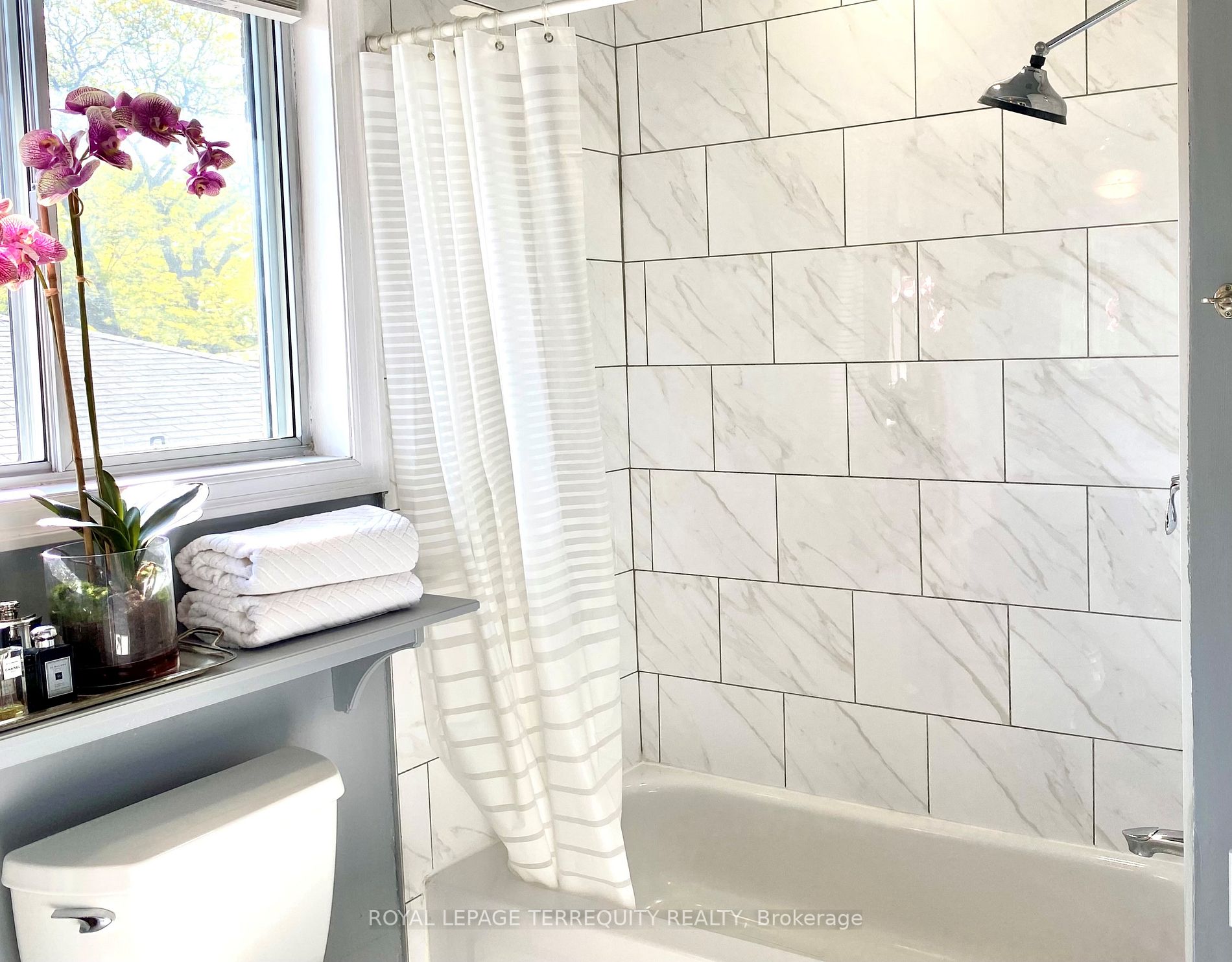 Listing C6049452 - Large Photo # 25