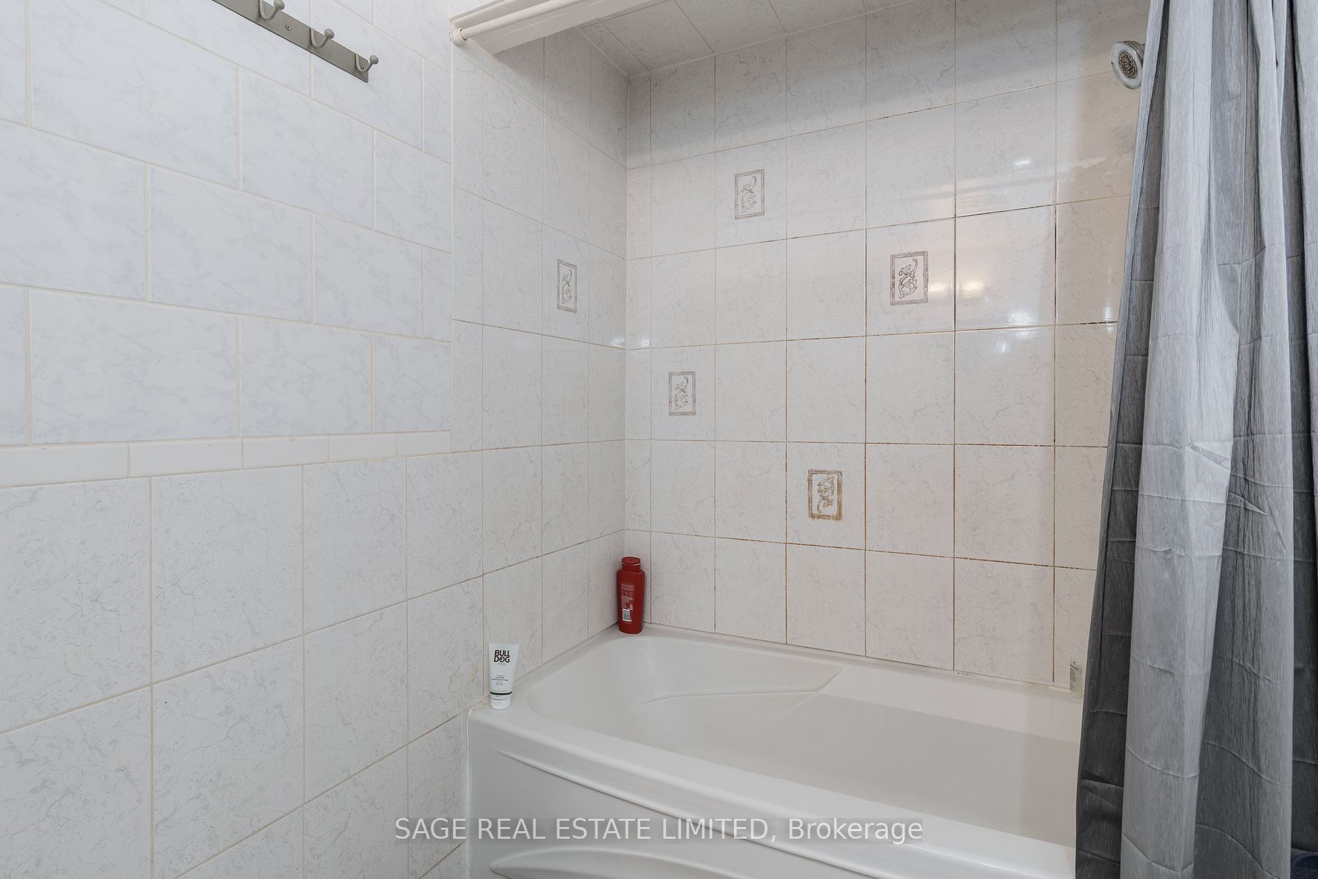 Listing C6049456 - Large Photo # 17