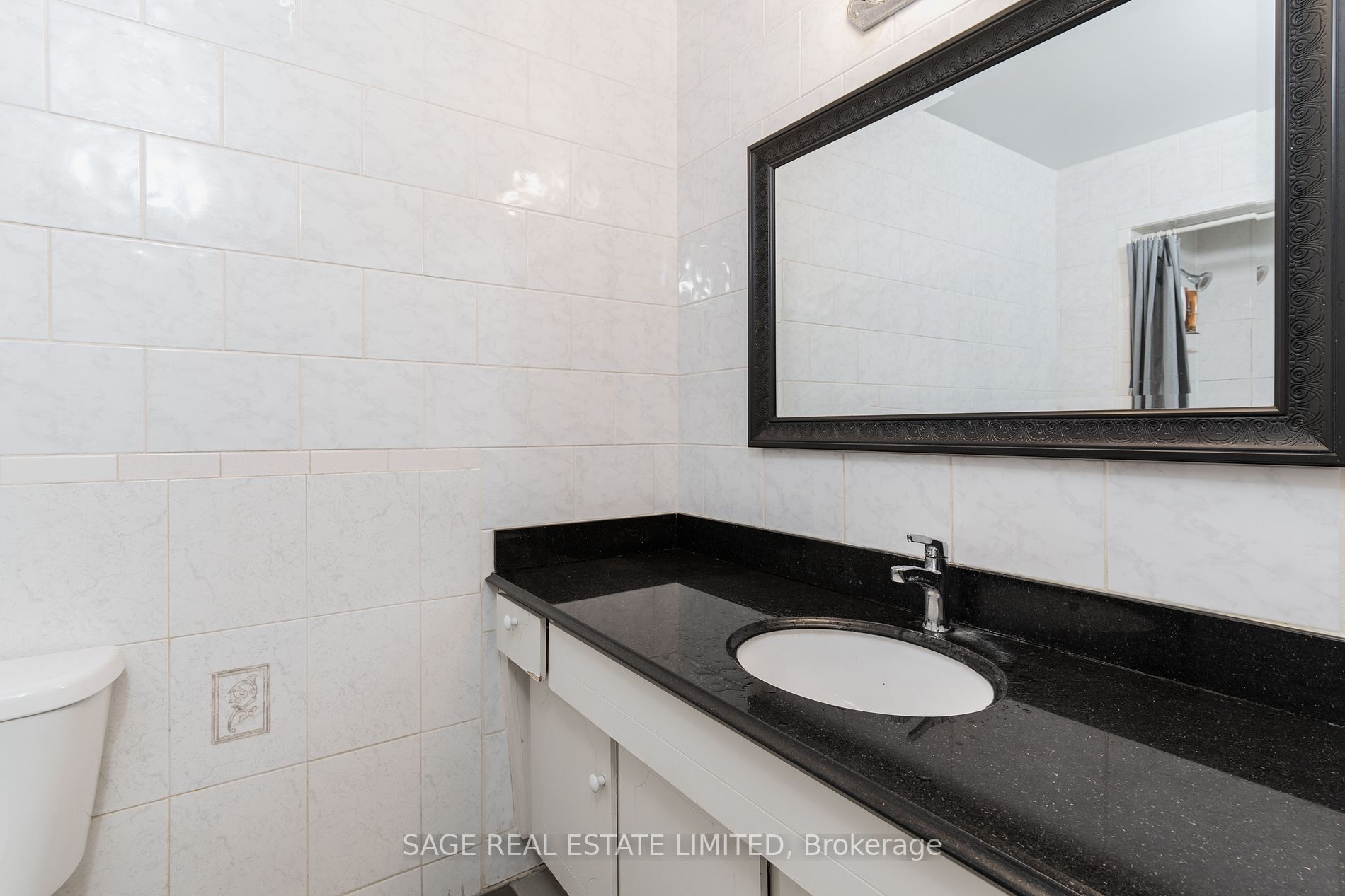 Listing C6049456 - Large Photo # 9