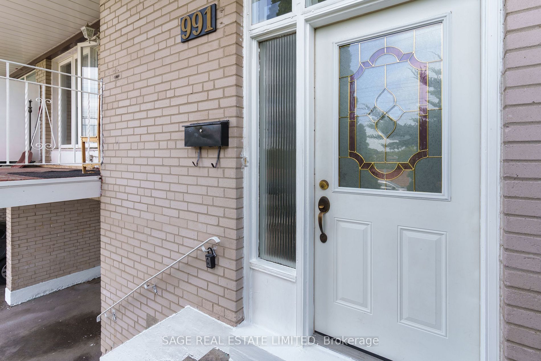 Listing C6049456 - Large Photo # 3