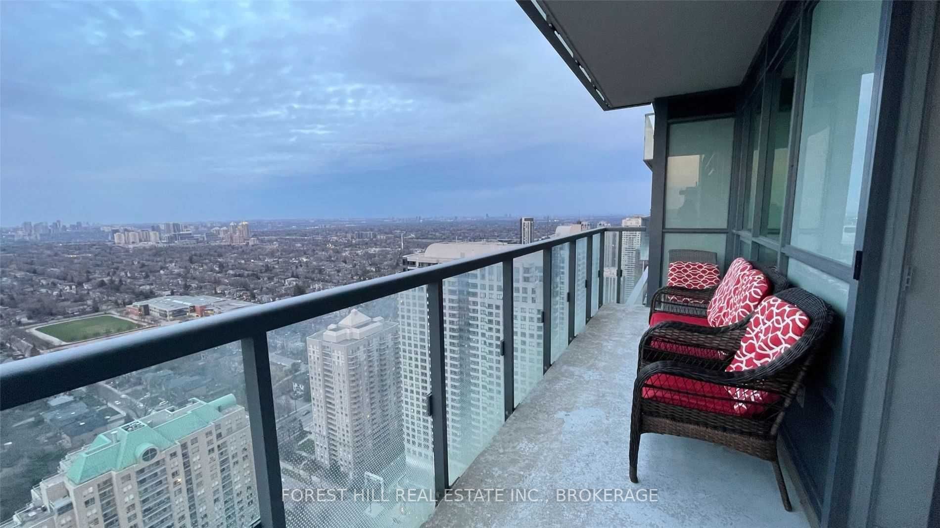5168 Yonge St, #Ph206