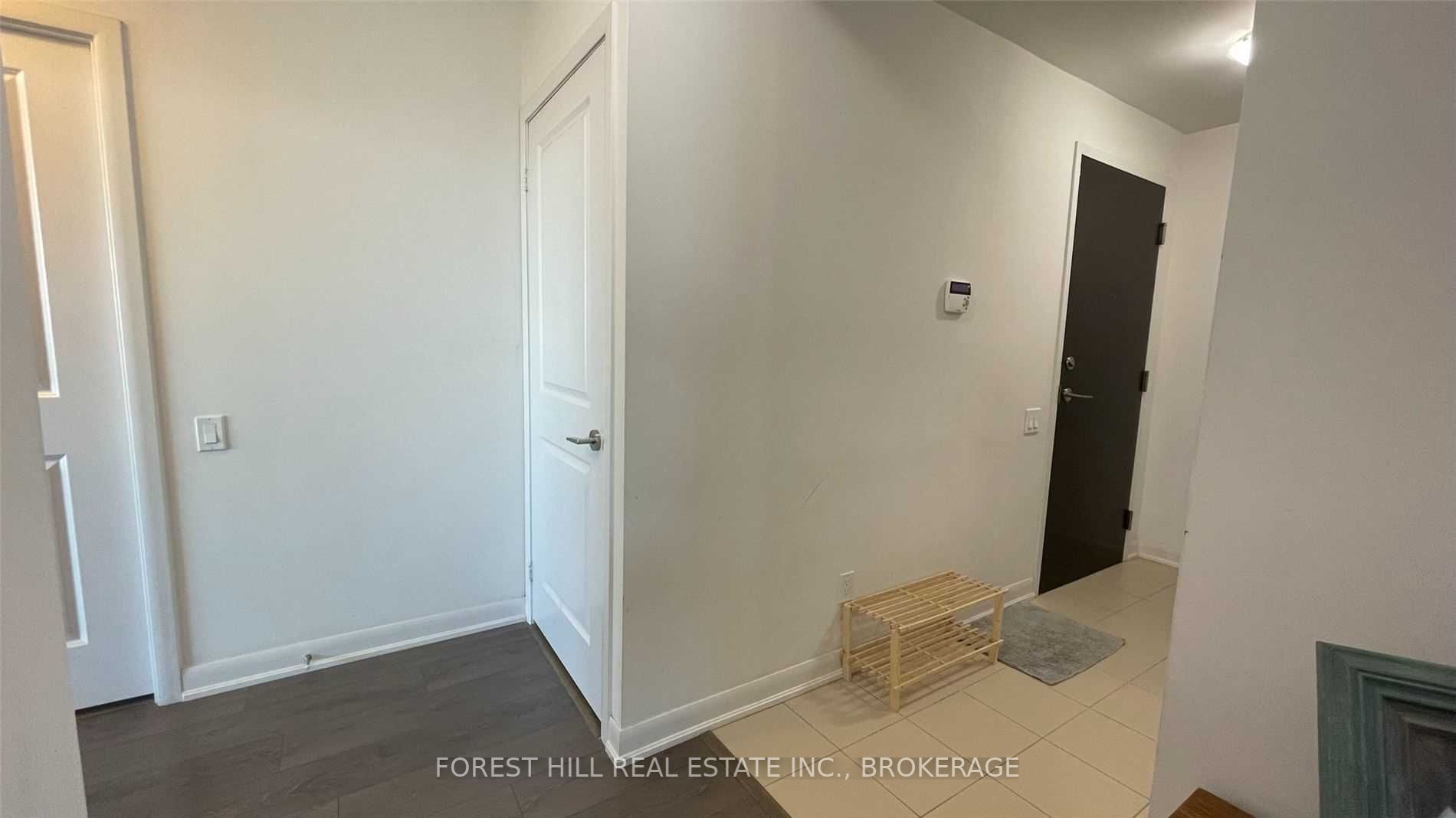 5168 Yonge St, #Ph206