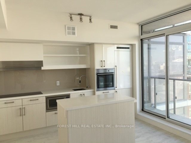 39 Sherbourne St, #1109