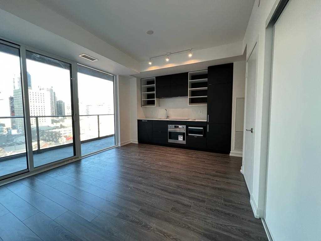 20 Edward St, #1001