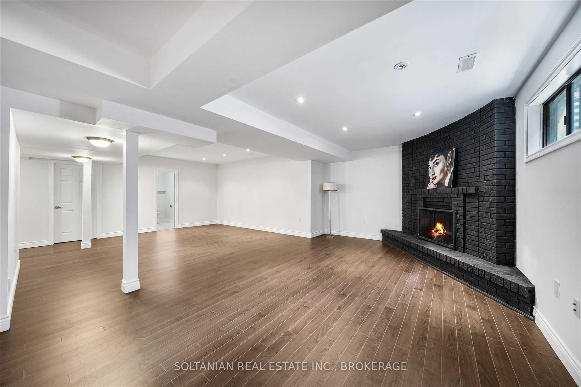 46 Garnier Crt
