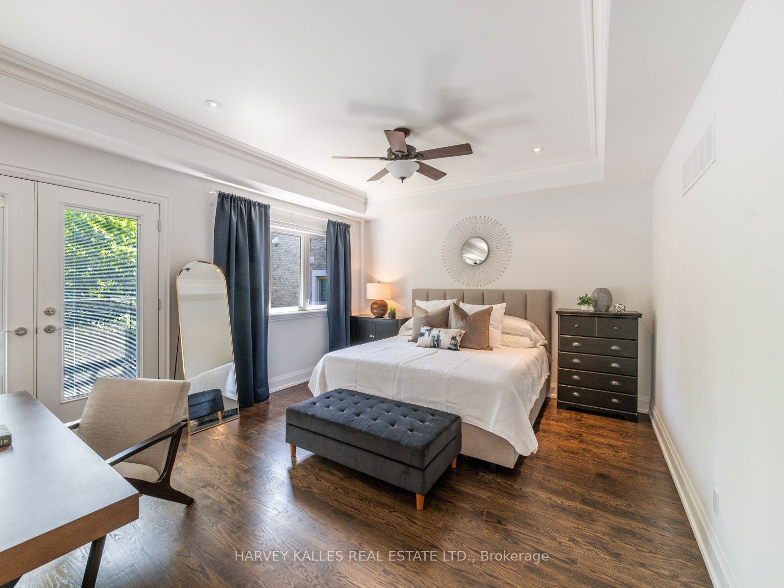 21A Roycrest Ave
