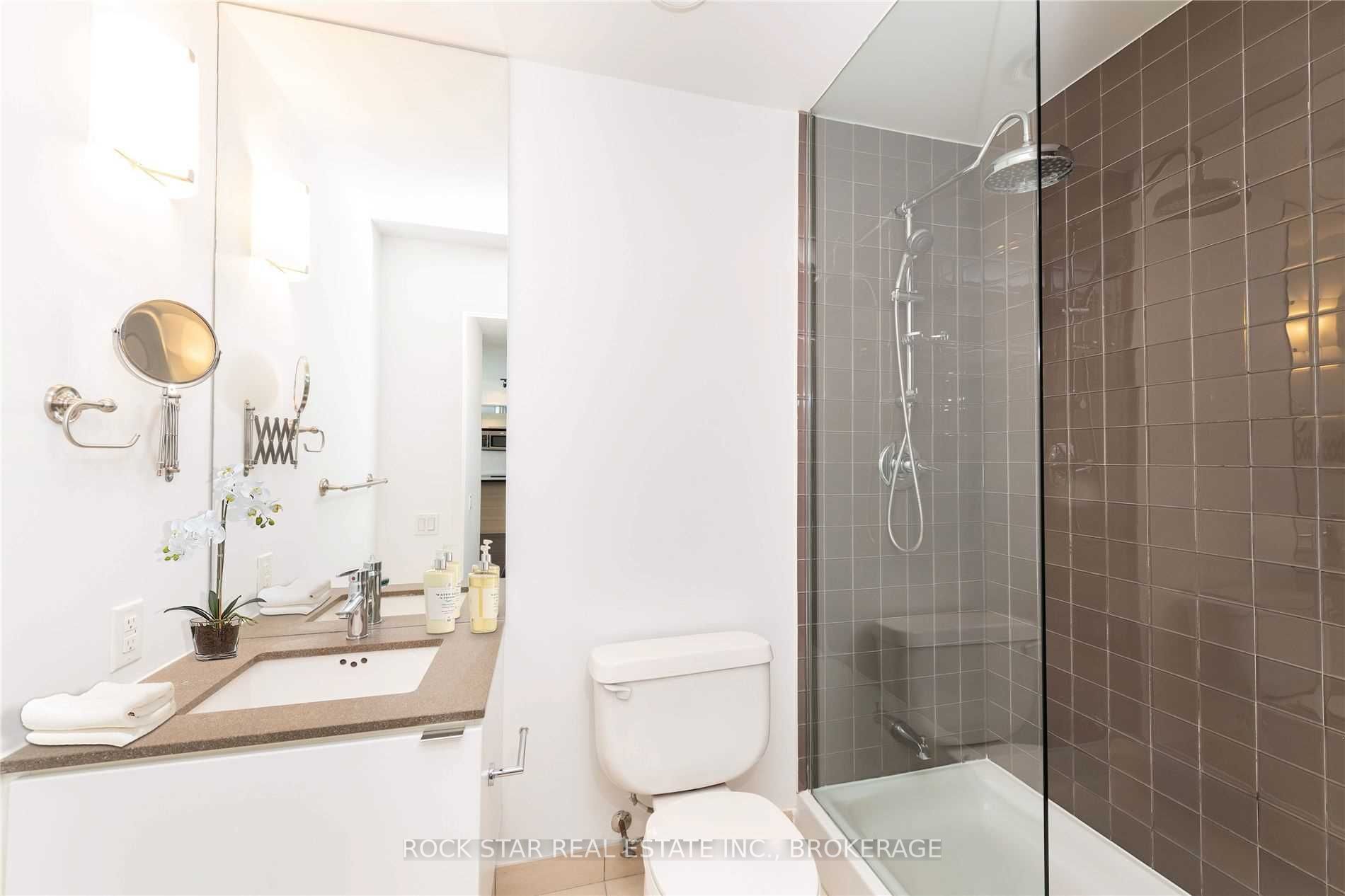 33 Mill St, #2804