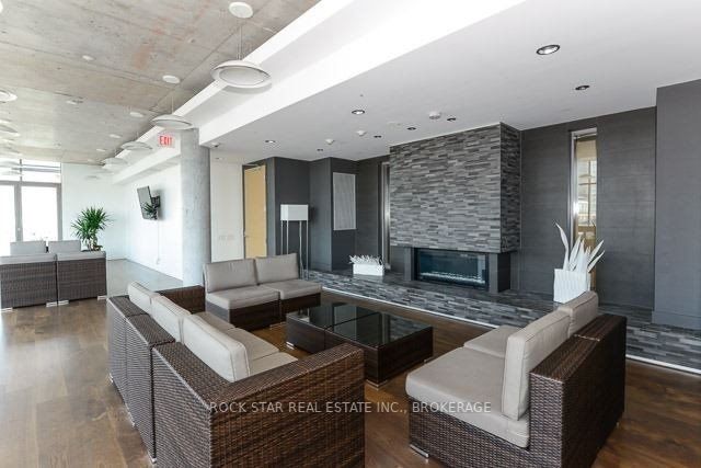33 Mill St, #2804