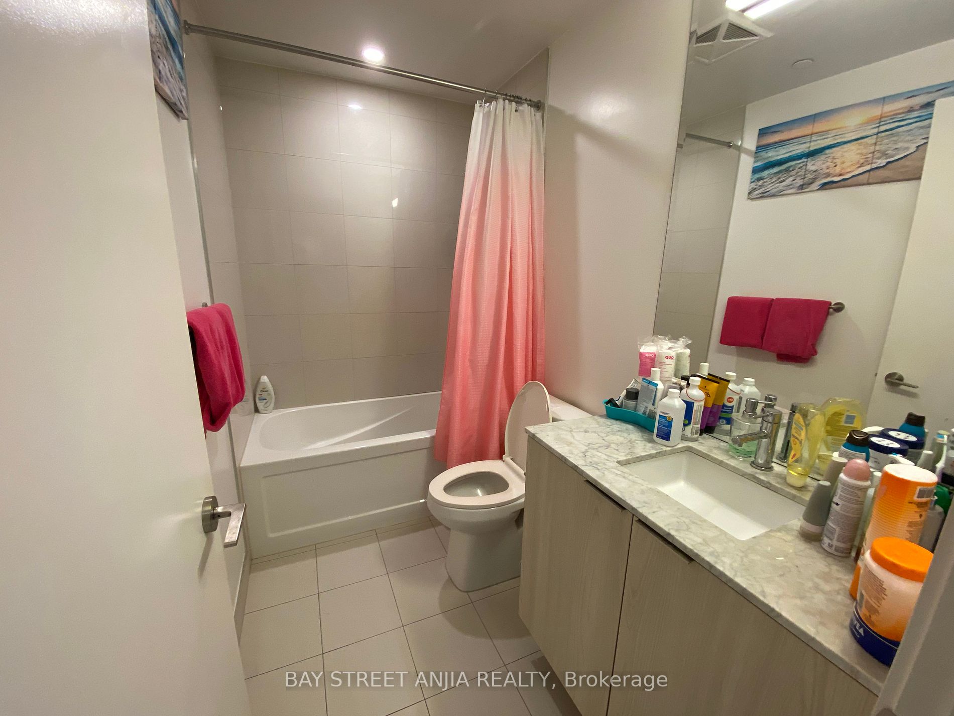 15 Queens Quay E #408