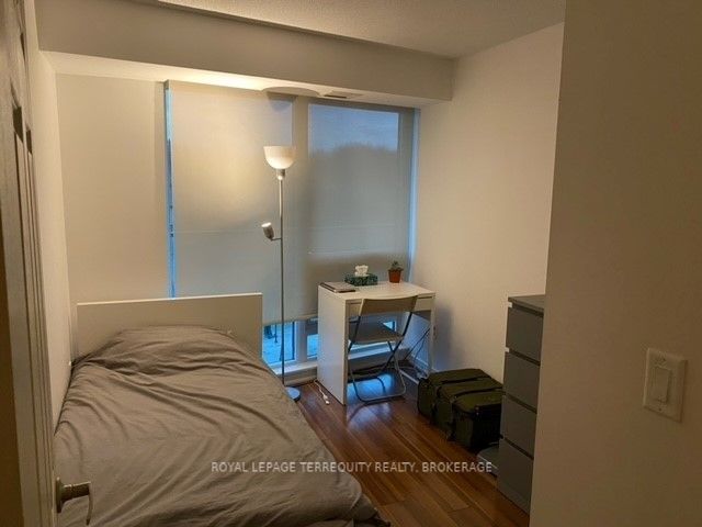 18 Valley Woods Rd, #1001