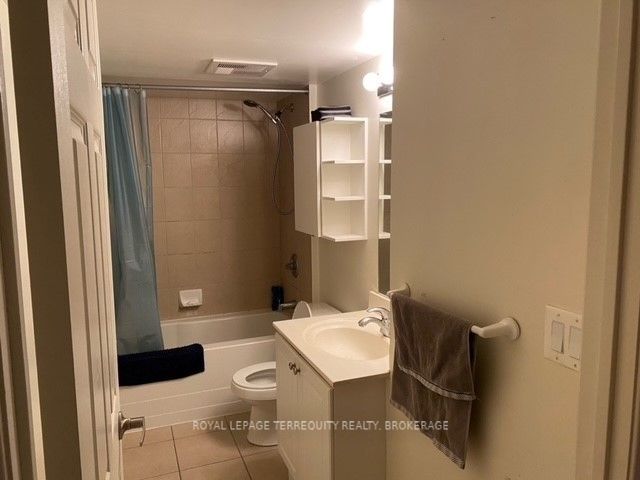 18 Valley Woods Rd, #1001