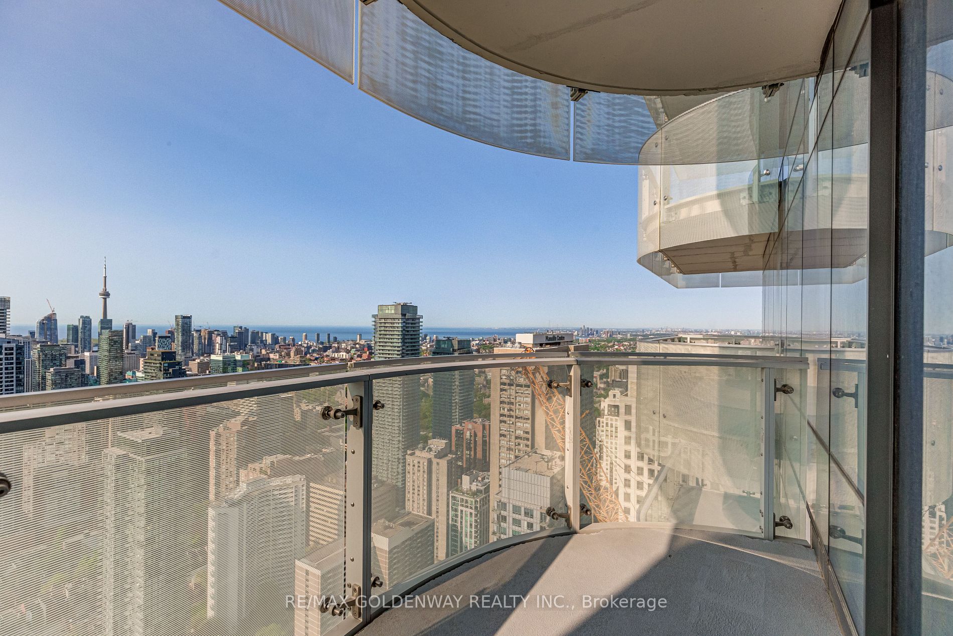 1 Bloor St E, #5106