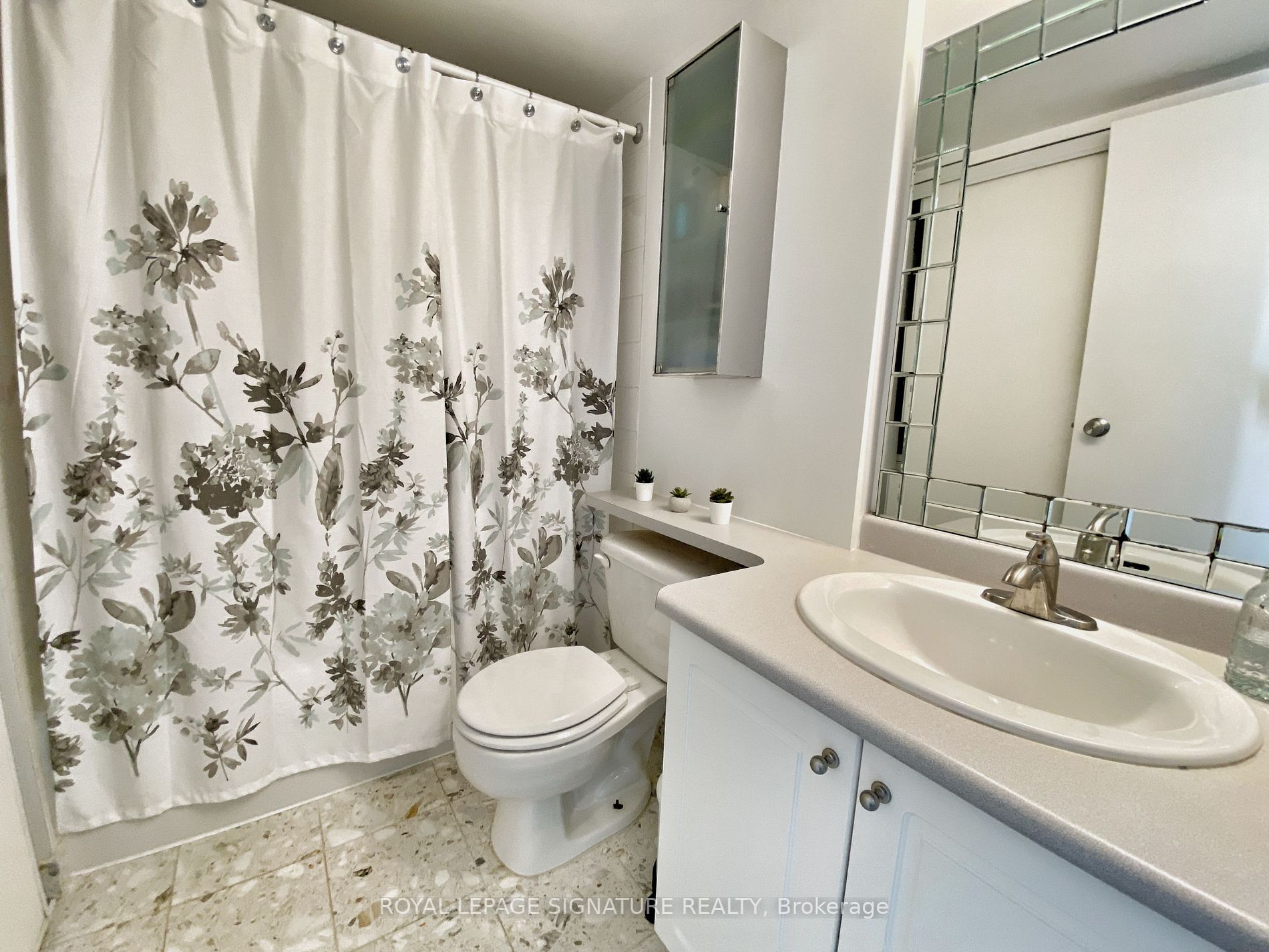 Listing C6051072 - Large Photo # 15