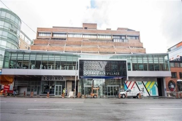 55A Avenue Rd, Toronto