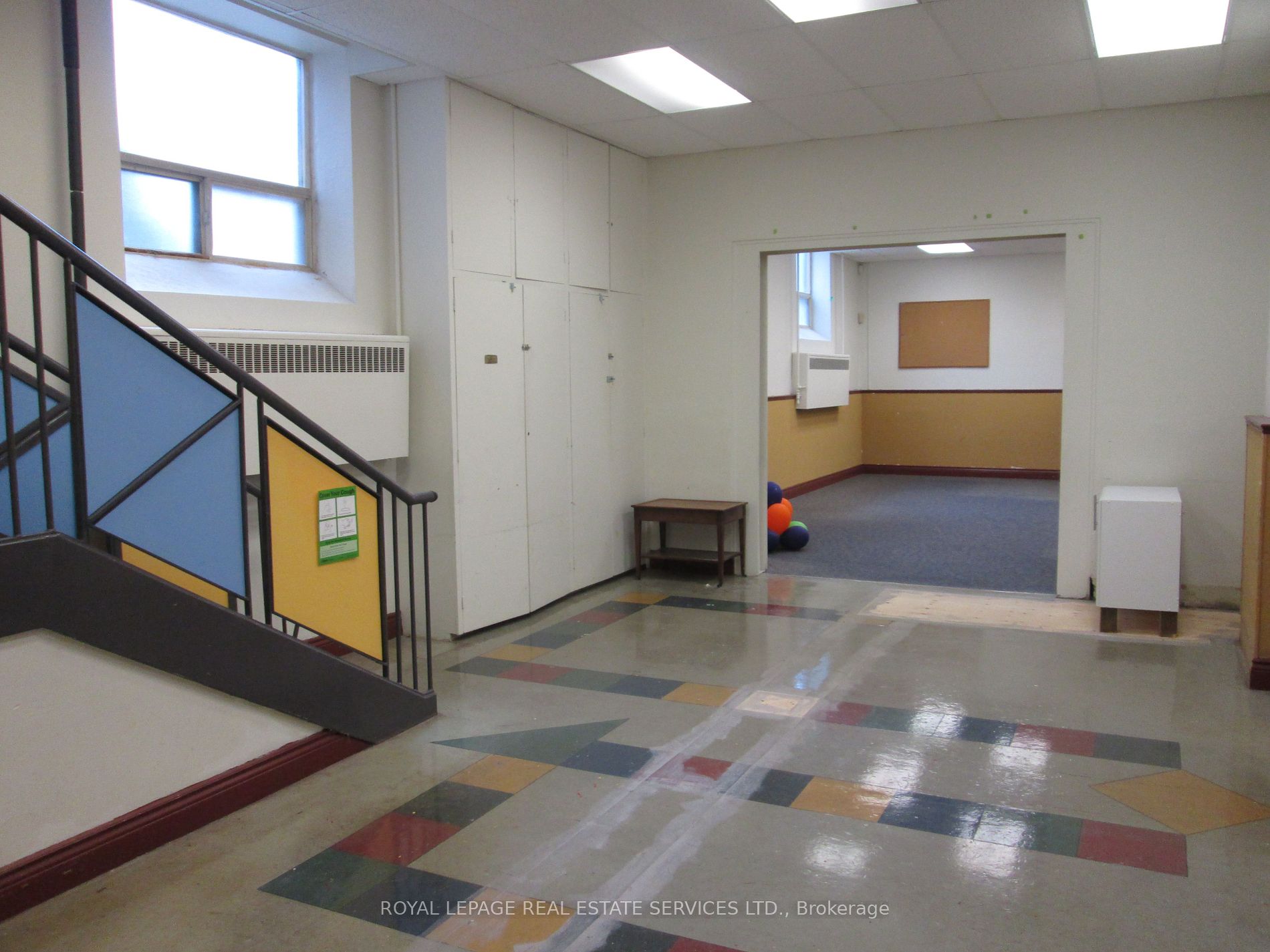 28 Fairlawn Ave, #L-Ll
