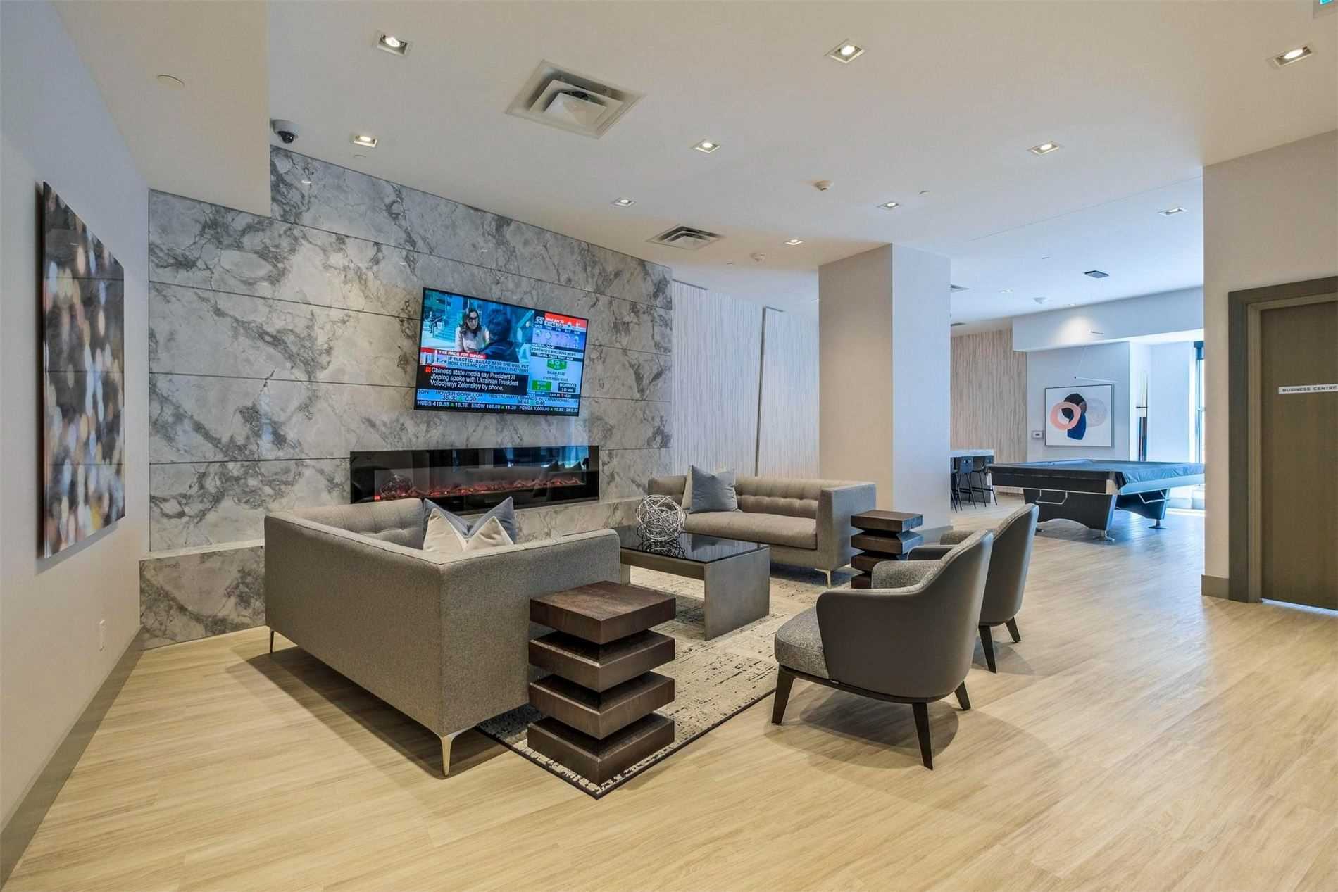 181 Bedford Rd, #1502