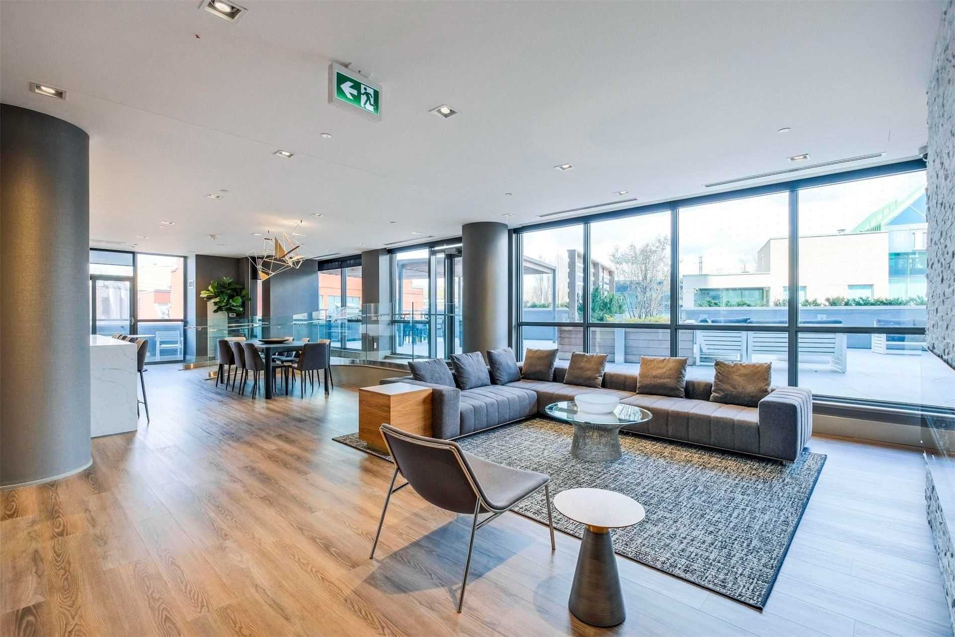 181 Bedford Rd, #1502